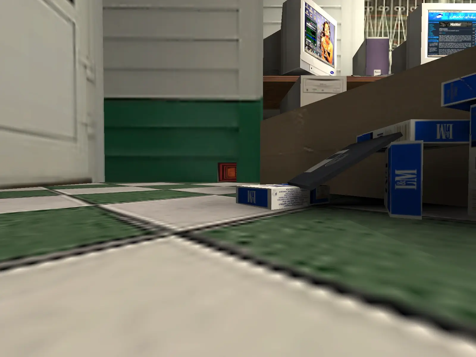 de_inetcafe — terrorist spawn area