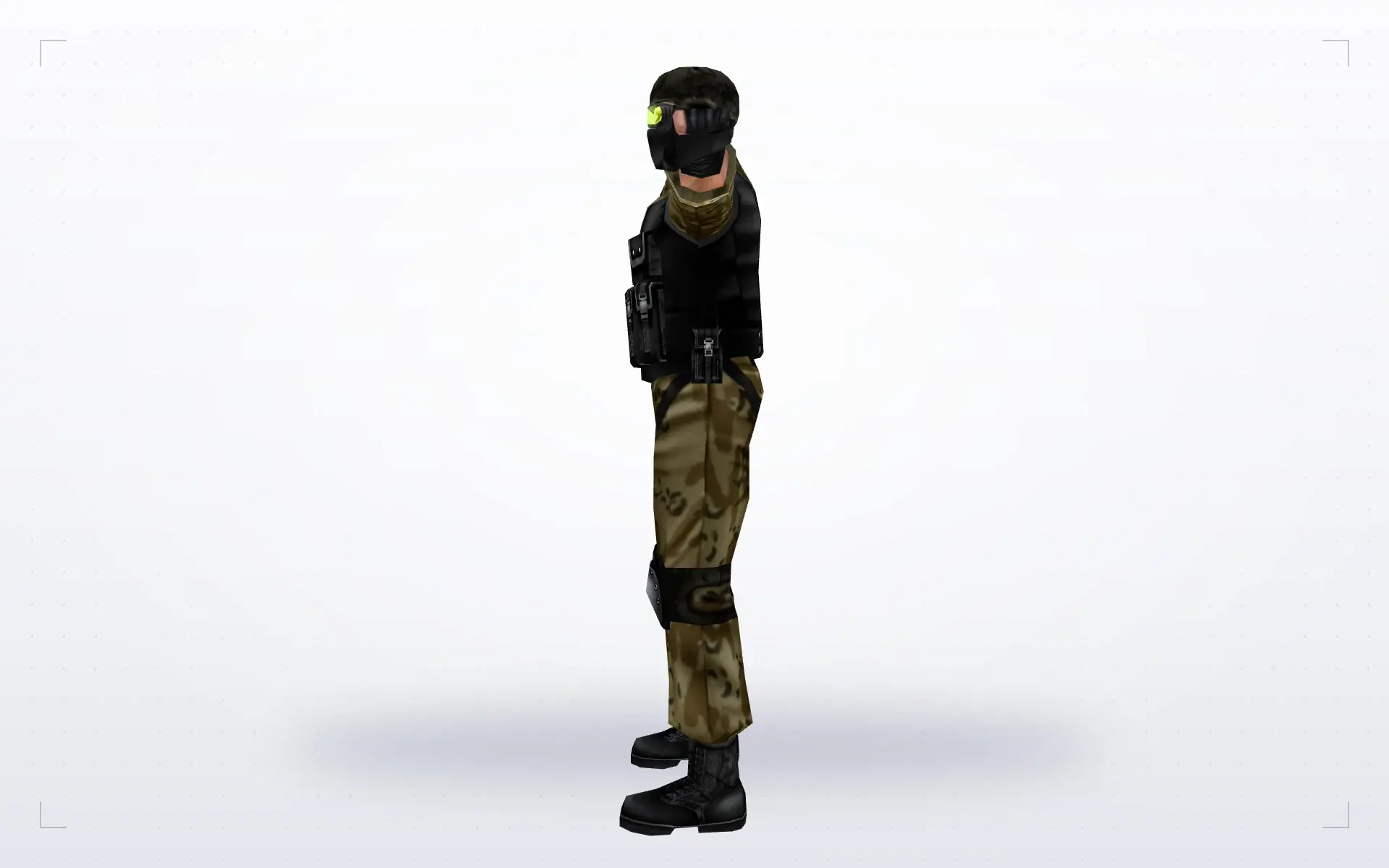 American Soldiers in Camo — side