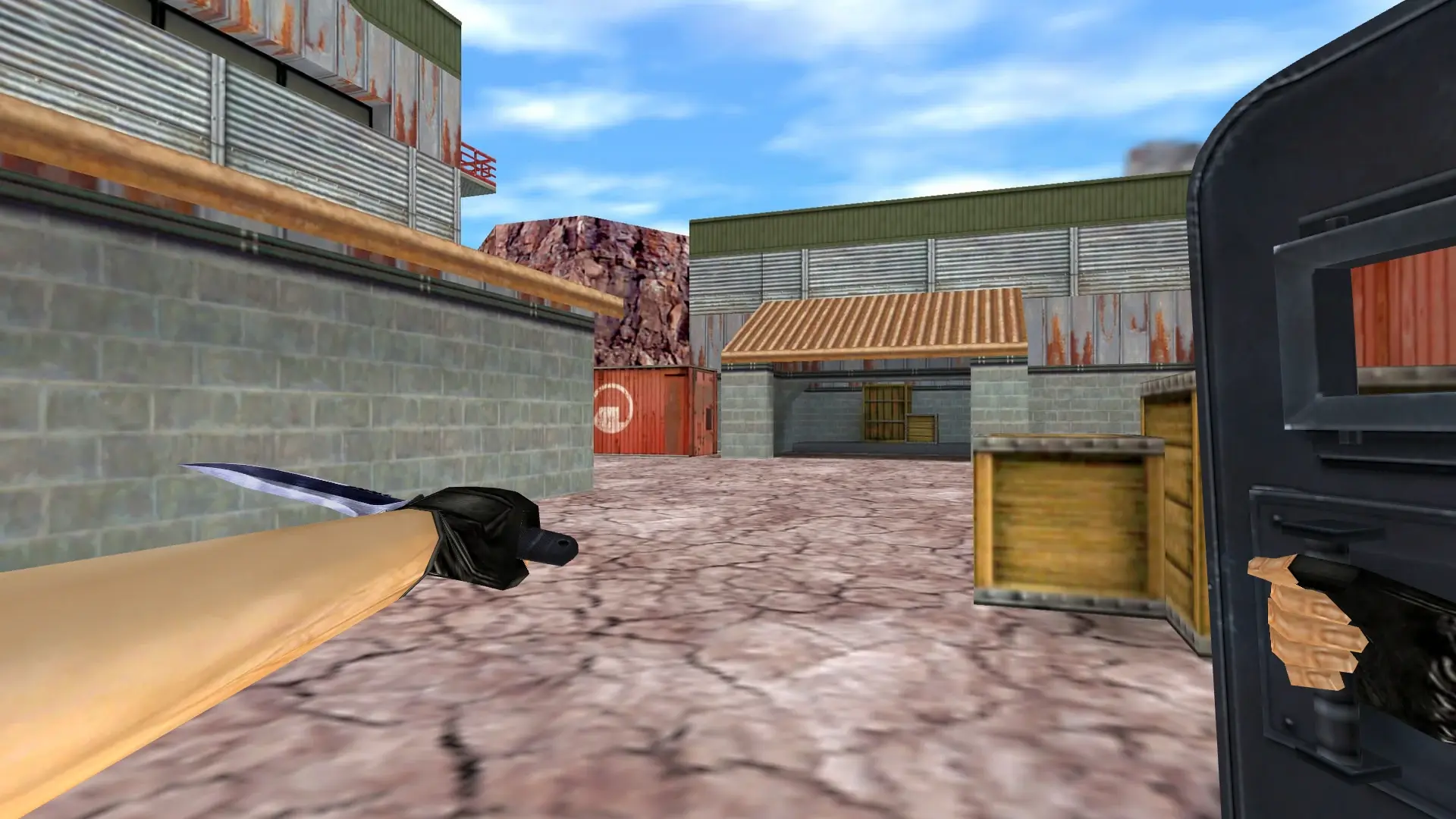 Shield Knife from the January 2003 Beta — de_nuke (first person)