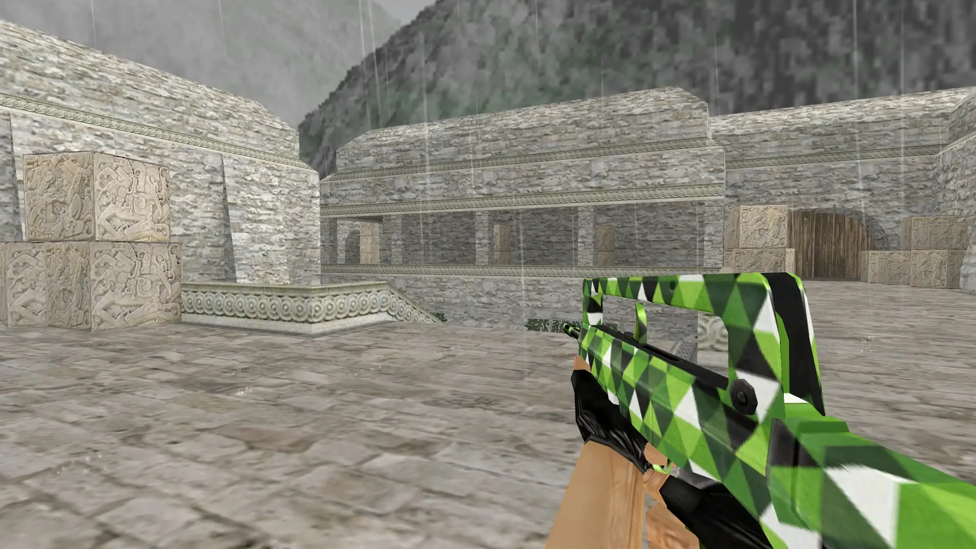 FAMAS Green Triangle — de_aztec (first person)