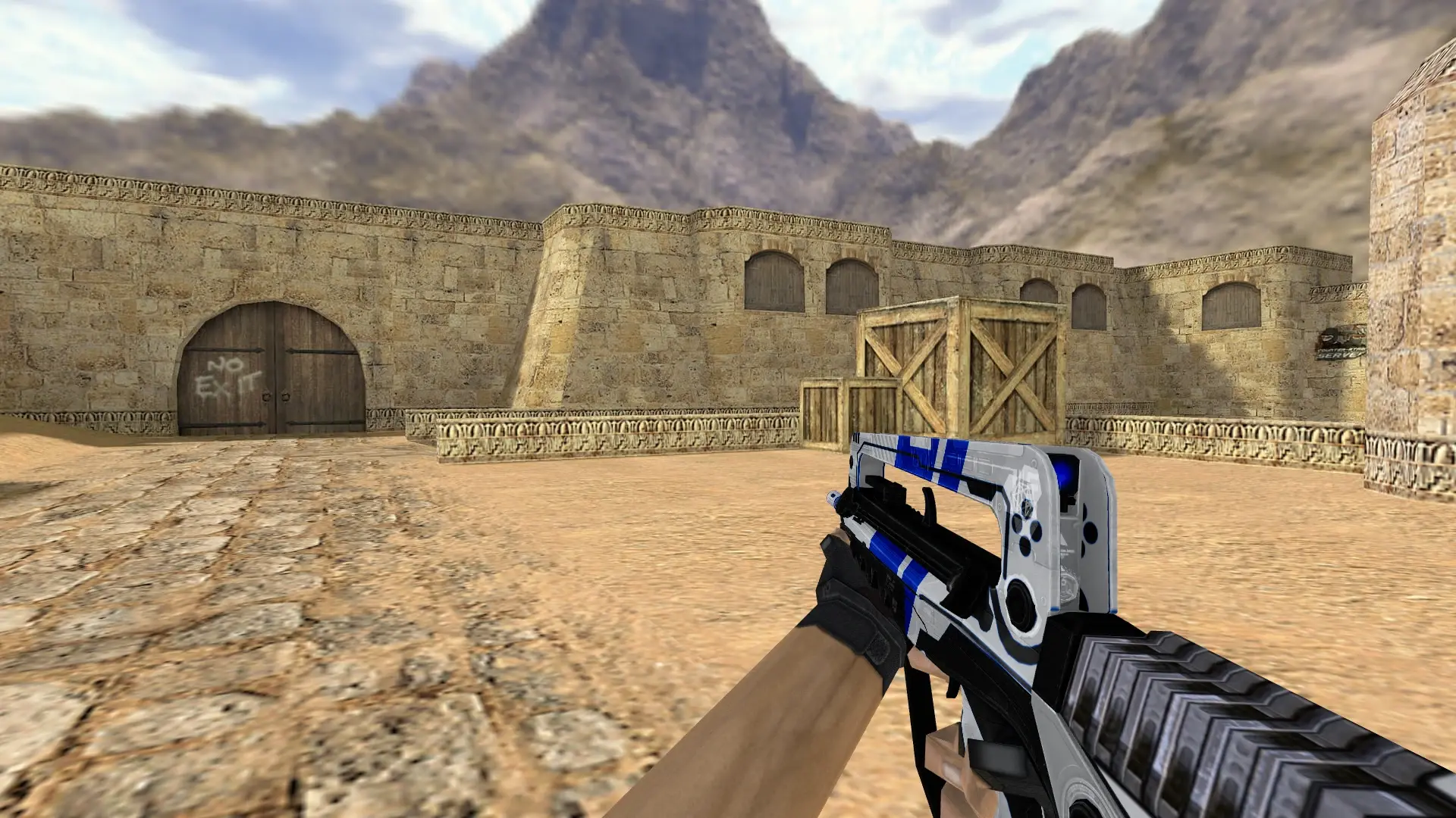 FAMAS Gekko — de_dust2 (first person)