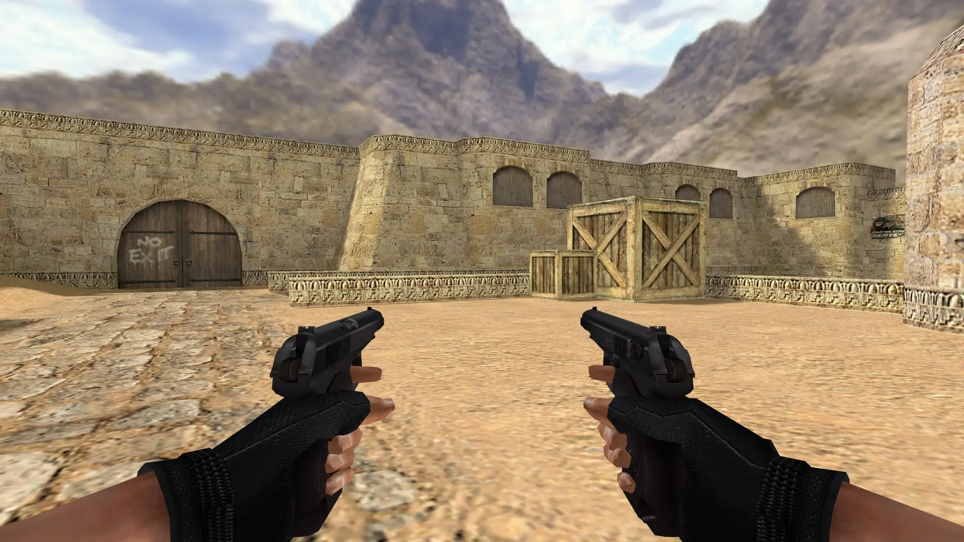 Dual Makarov PM — de_dust2 (first person)