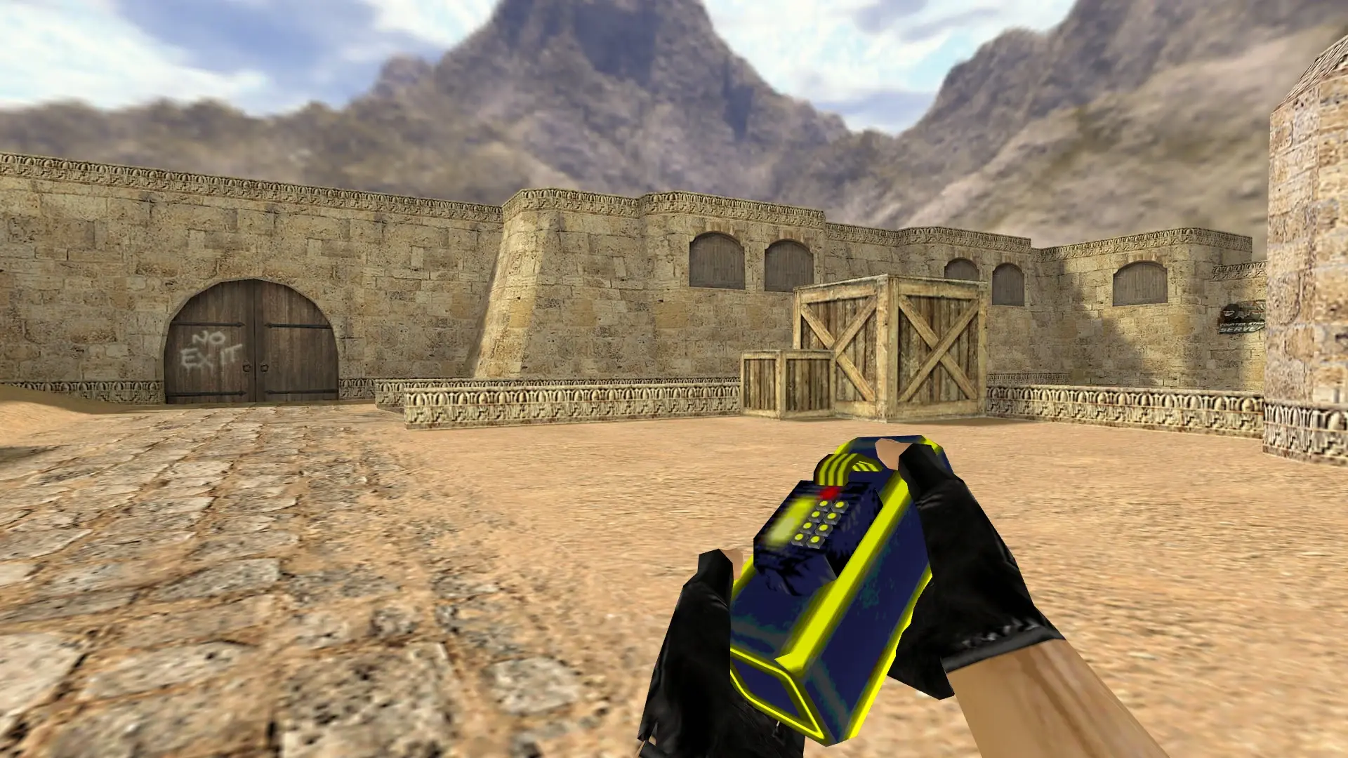 Warning C4 — de_dust2 (first person)