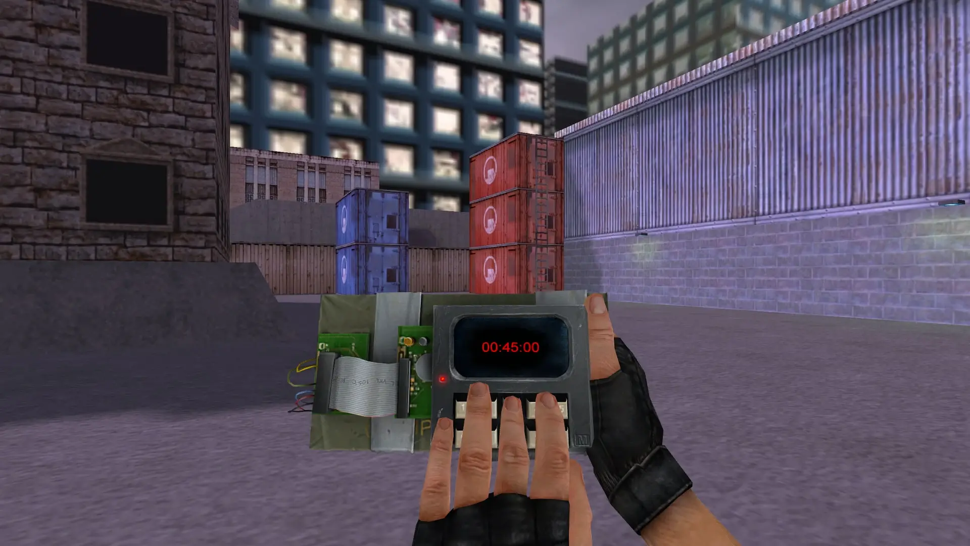 Counter-Strike: Source C4 — cs_assault (first person)
