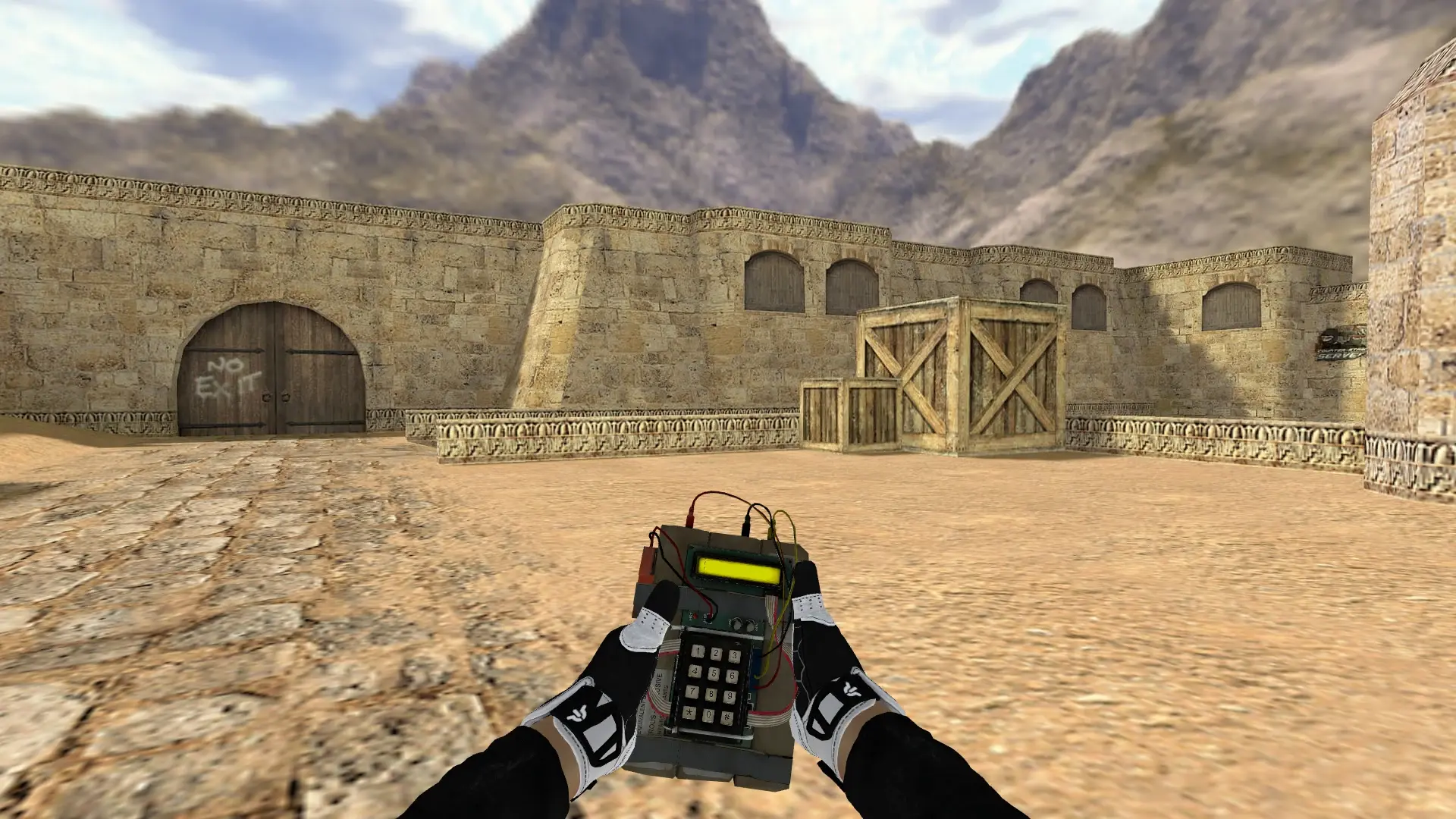 C4 — Batureis Sport Gloves Pack — de_dust2 (first person)