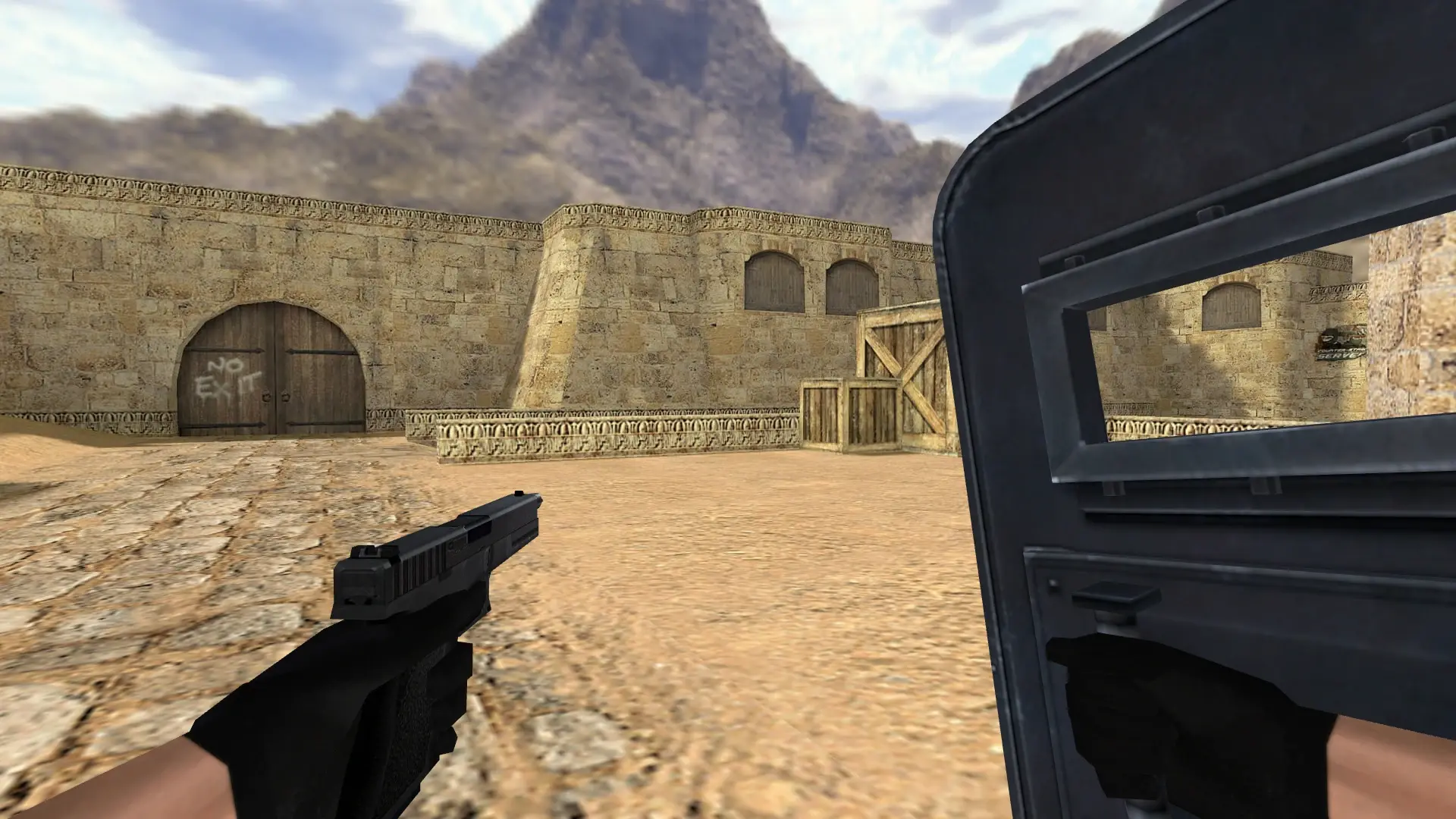 Shield and Glock-18: HD Weapon Model Pack — de_dust2 (first person)