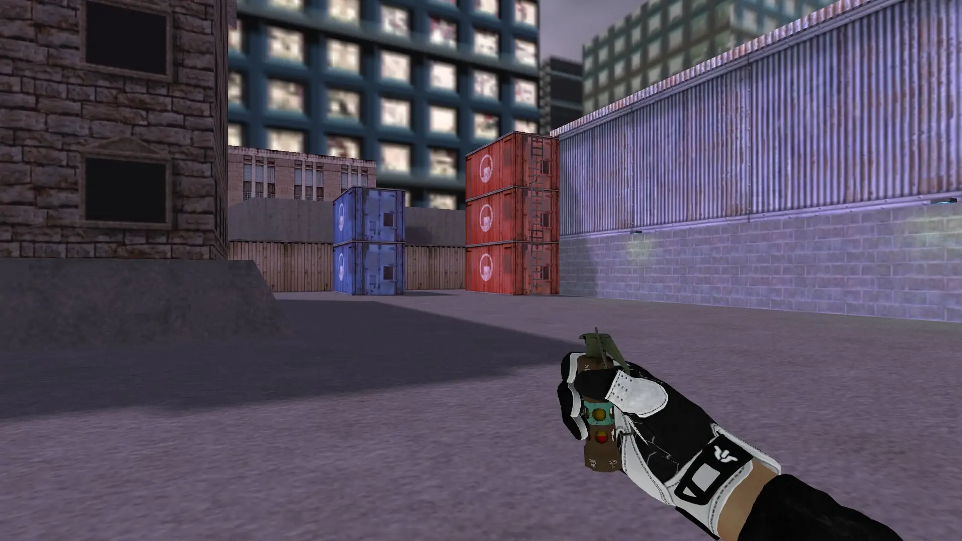 Flashbang — Batureis Sport Gloves Pack — cs_assault (first person)