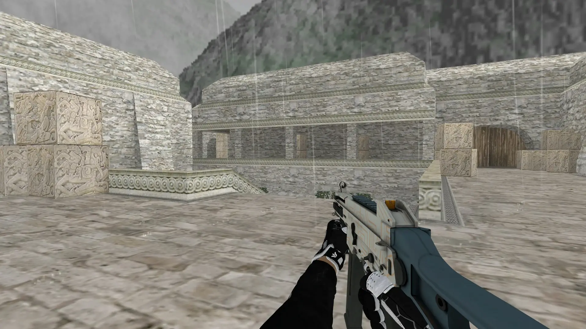 UMP-45 — Batureis Sport Gloves Pack — de_aztec (first person)