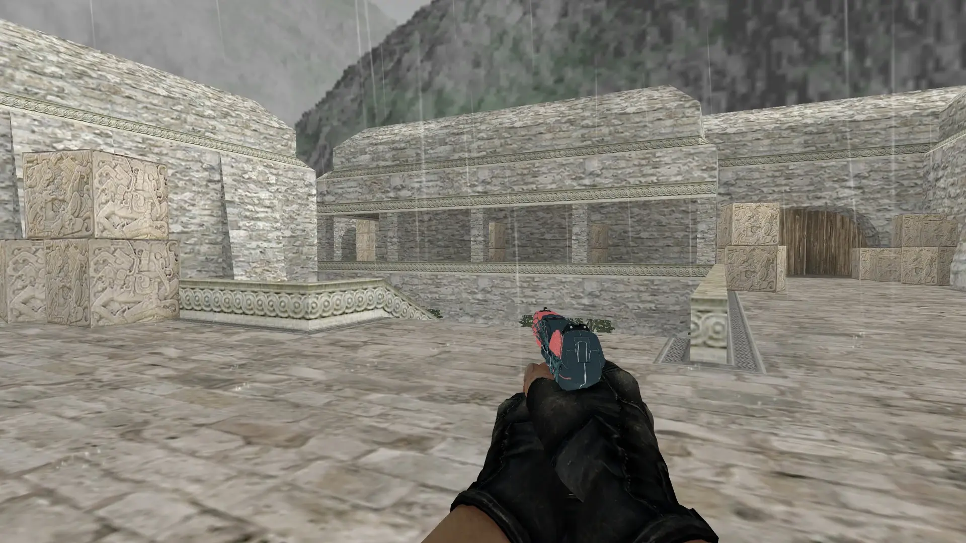USP — Fracture Case Pack — de_aztec (first person)