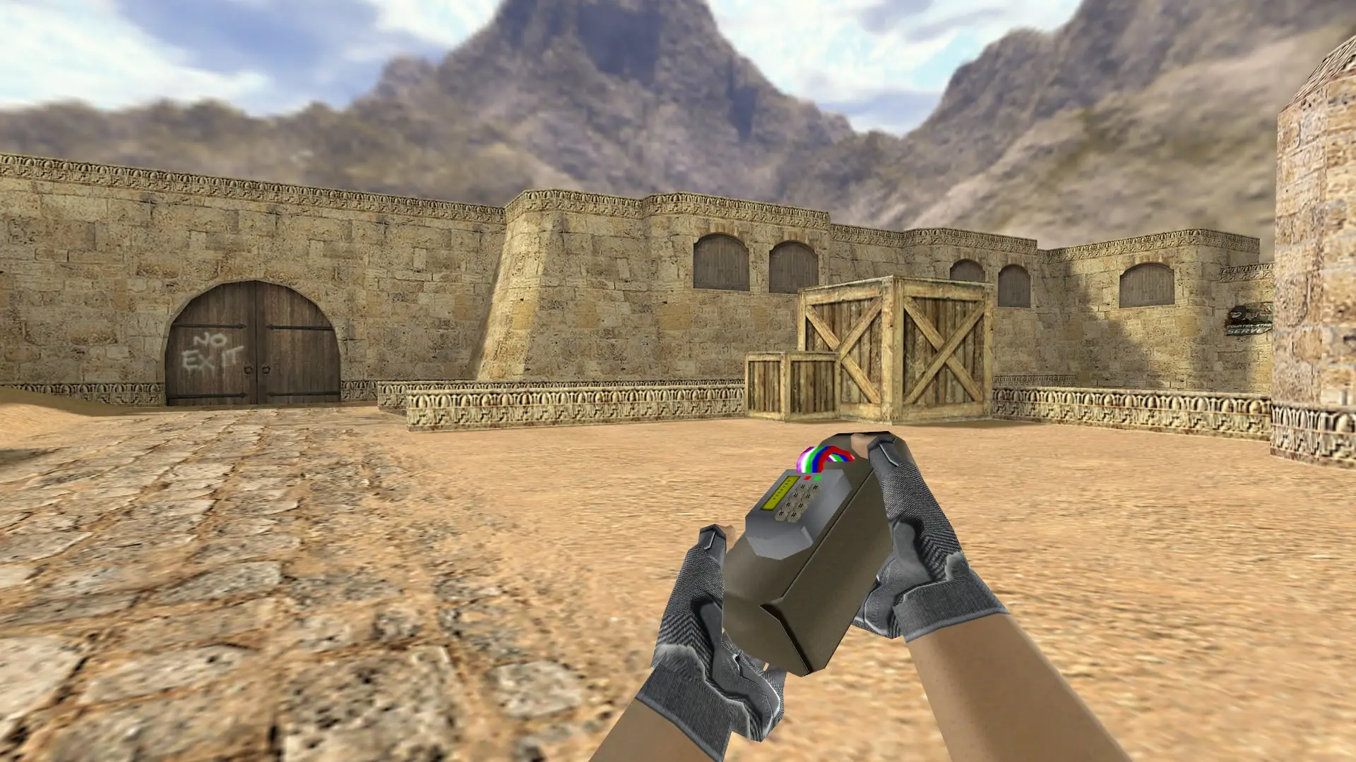 C4 — Freen's Case Pack — de_dust2 (first person)