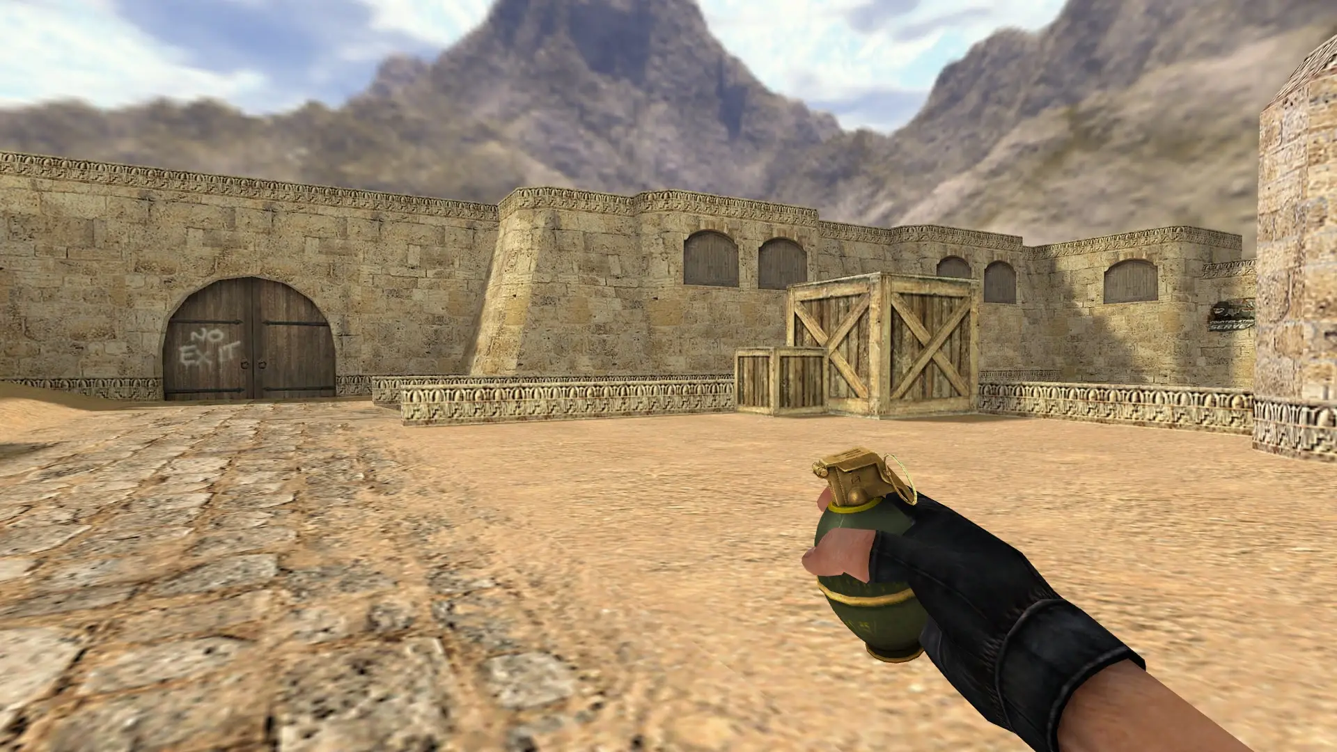 HE Grenade — Golden Weapon Pack — de_dust2 (first person)