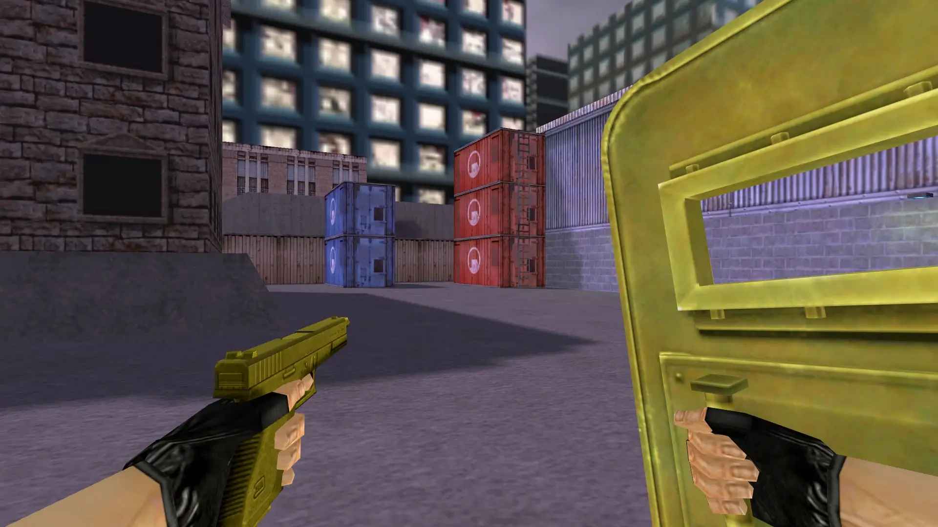 SHIELD_GLOCK18 — Golden Weapon Pack — cs_assault (first person)