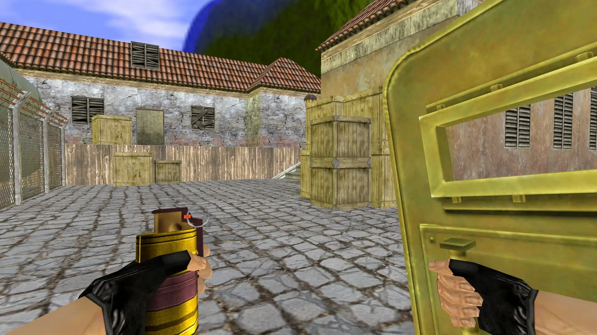 SHIELD_HEGRENADE — Golden Weapon Pack — de_inferno (first person)