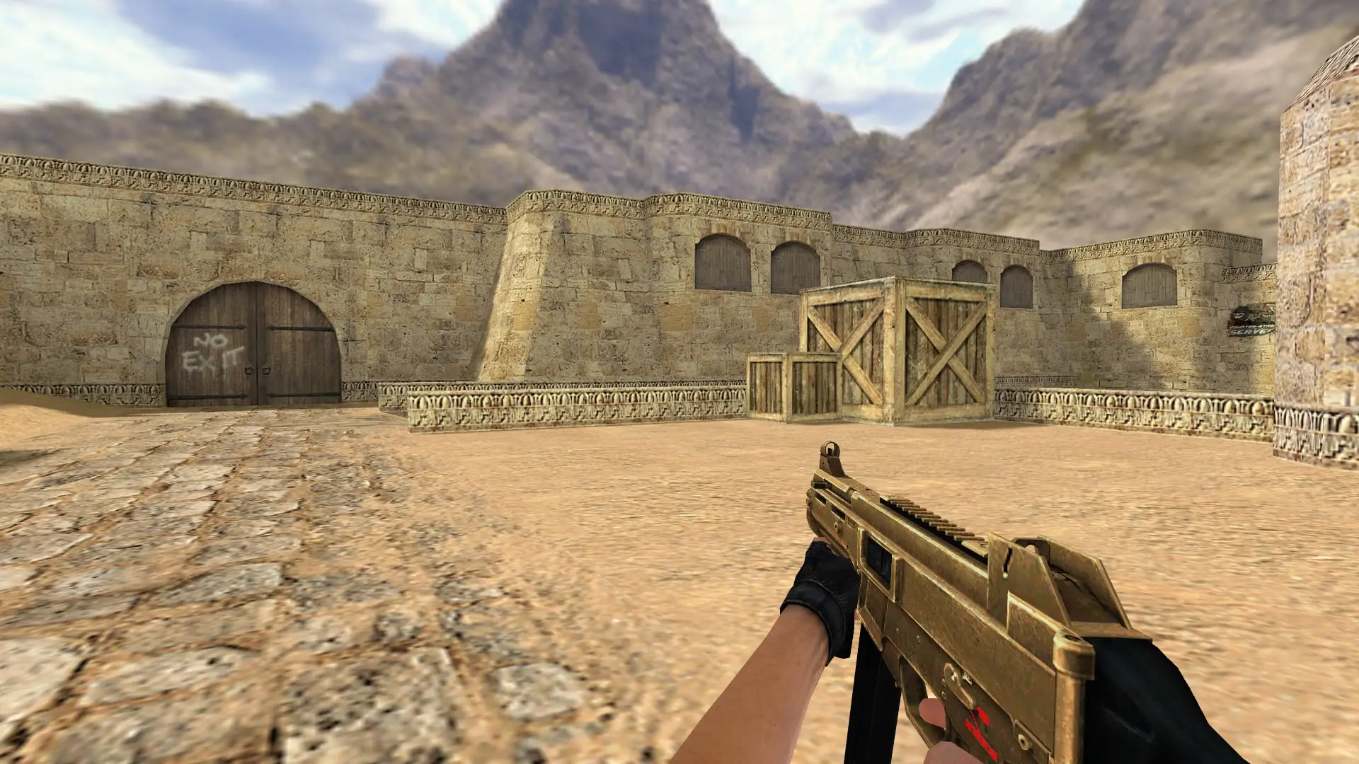 UMP-45 — Golden Weapon Pack — de_dust2 (first person)