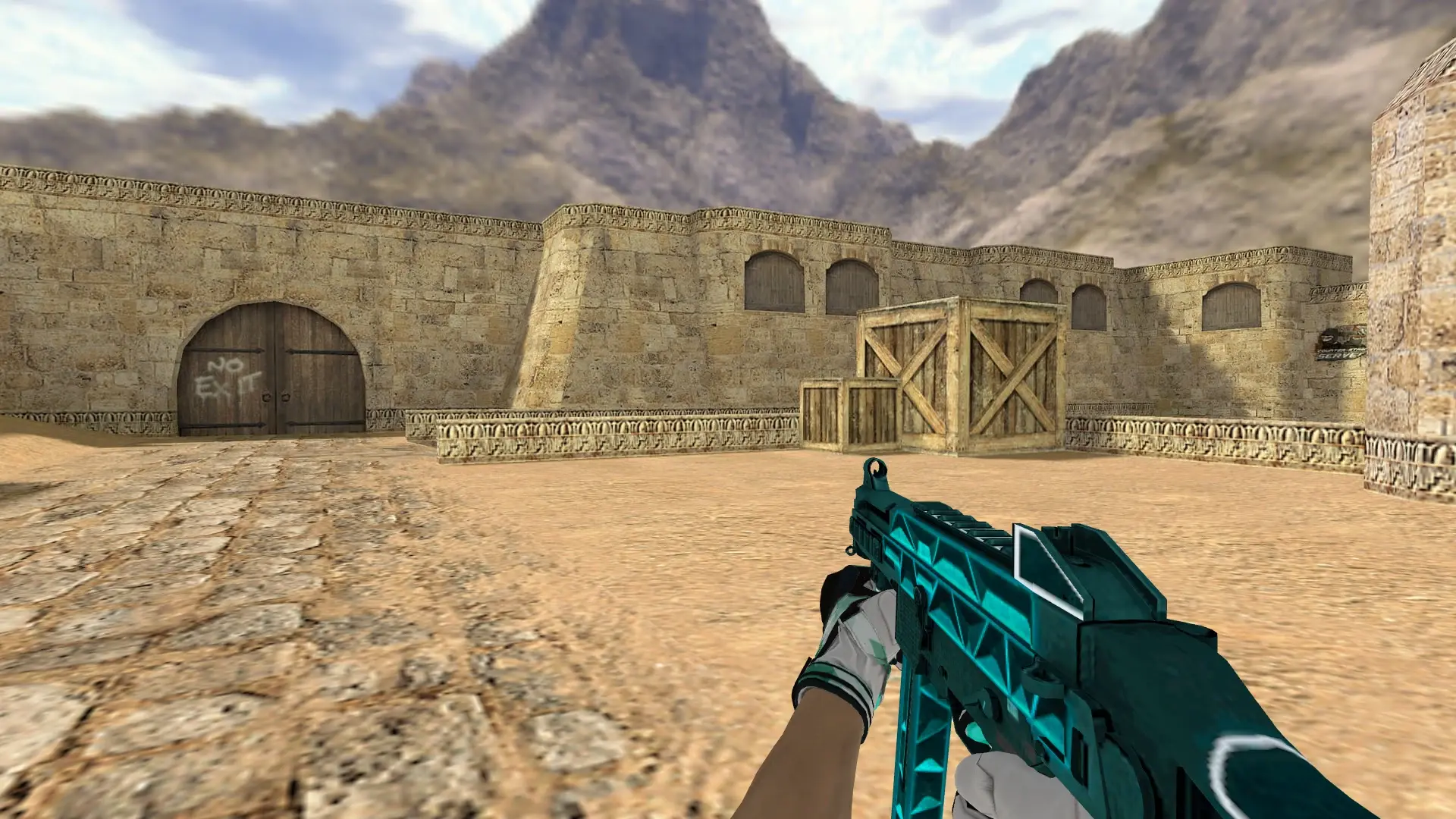 UMP-45 — bl1nd Inventory — de_dust2 (first person)