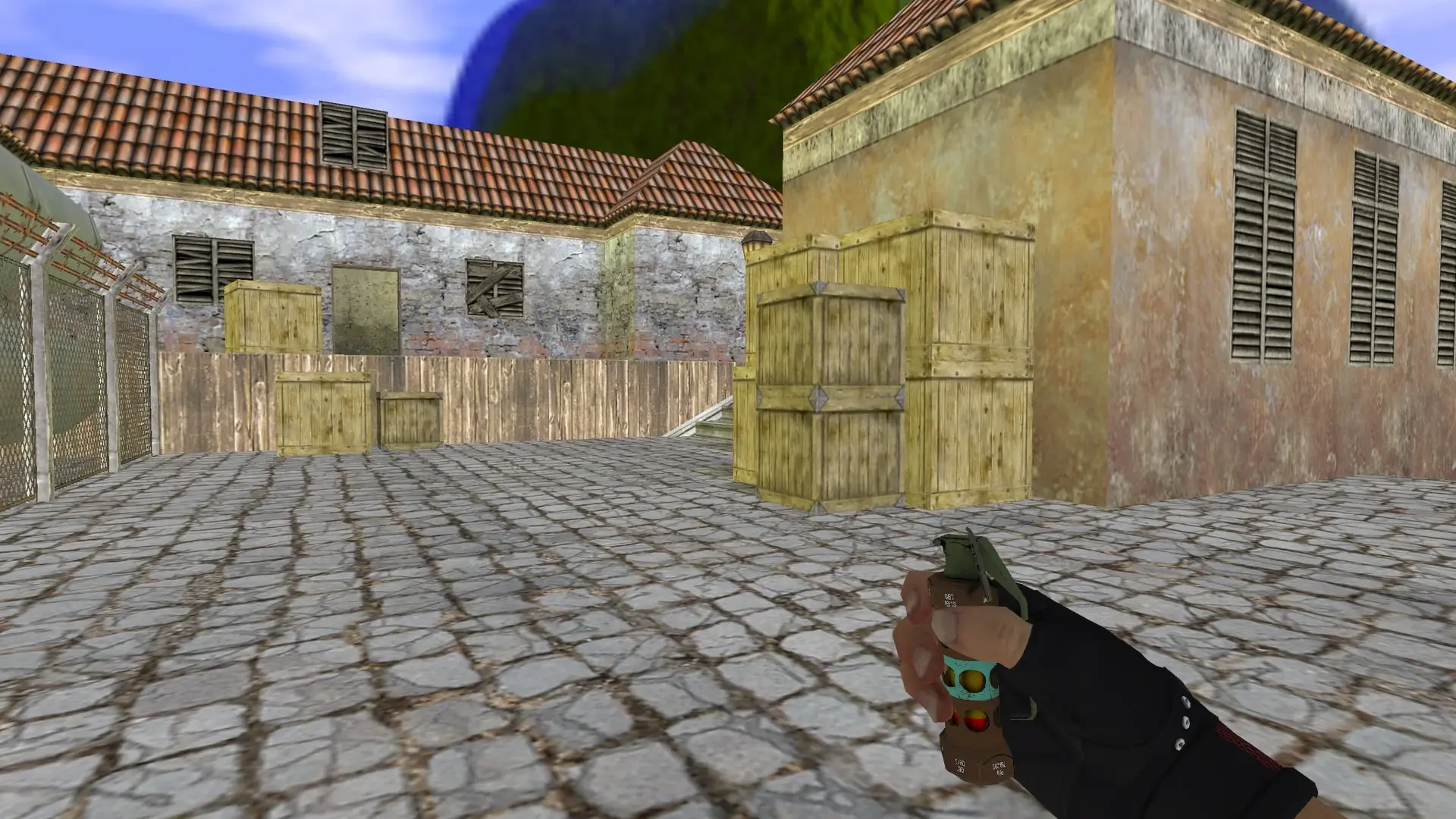 Flashbang — Bloodhound Gloves Charred Pack — de_inferno (first person)