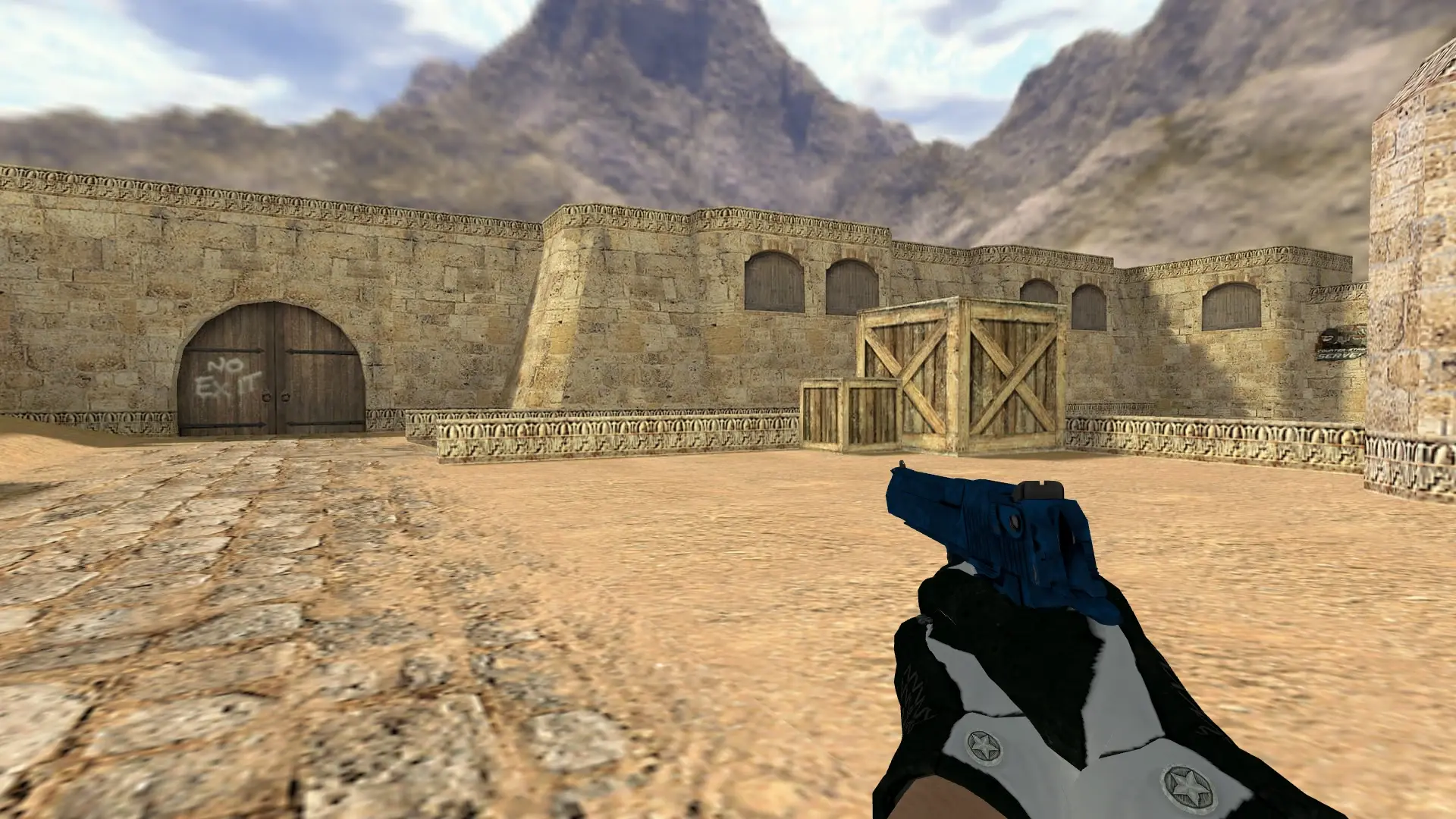 Desert Eagle — Broken Fang Operation Skins — de_dust2 (first person)