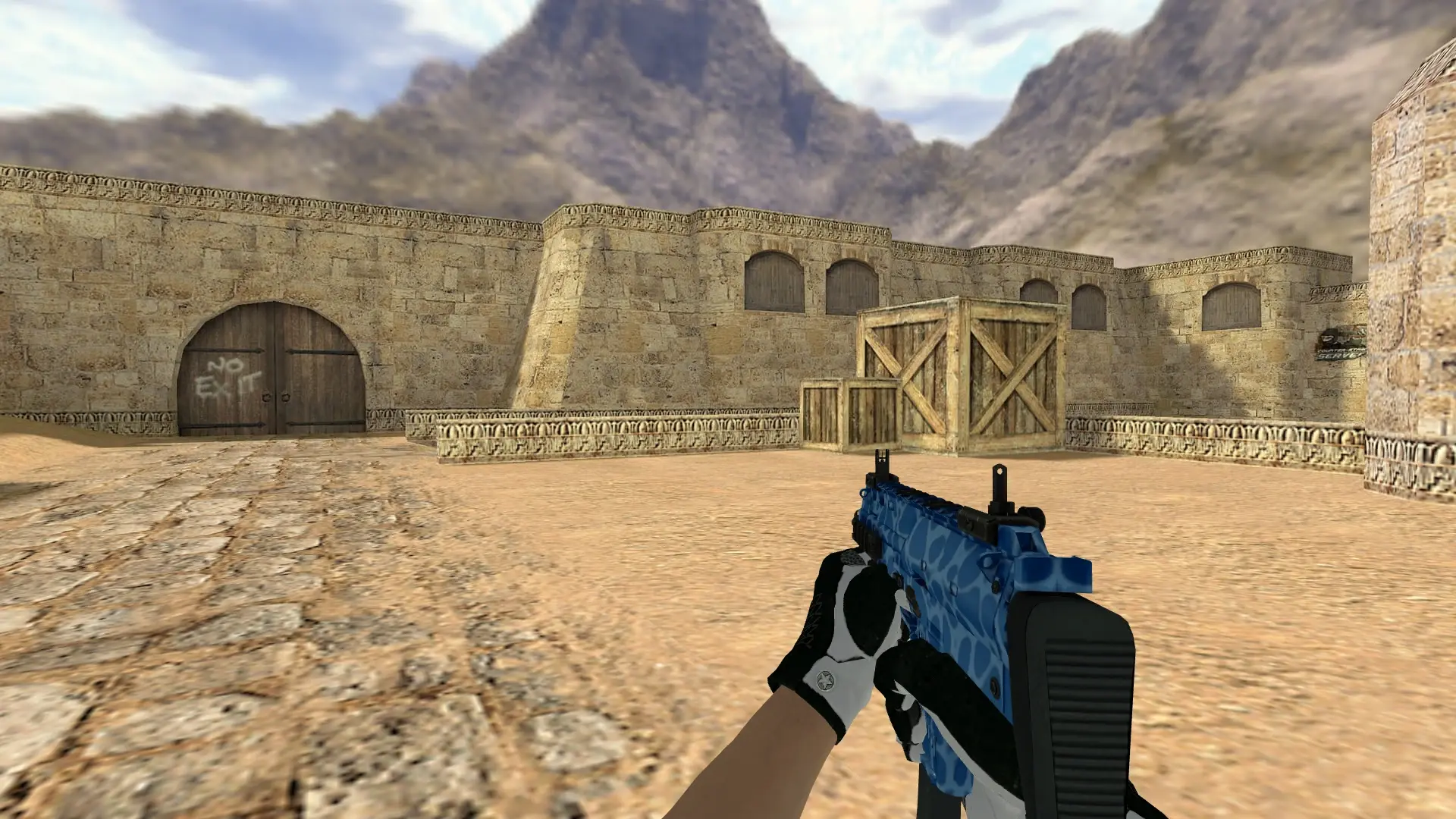 MP5 — Broken Fang Operation Skins — de_dust2 (first person)