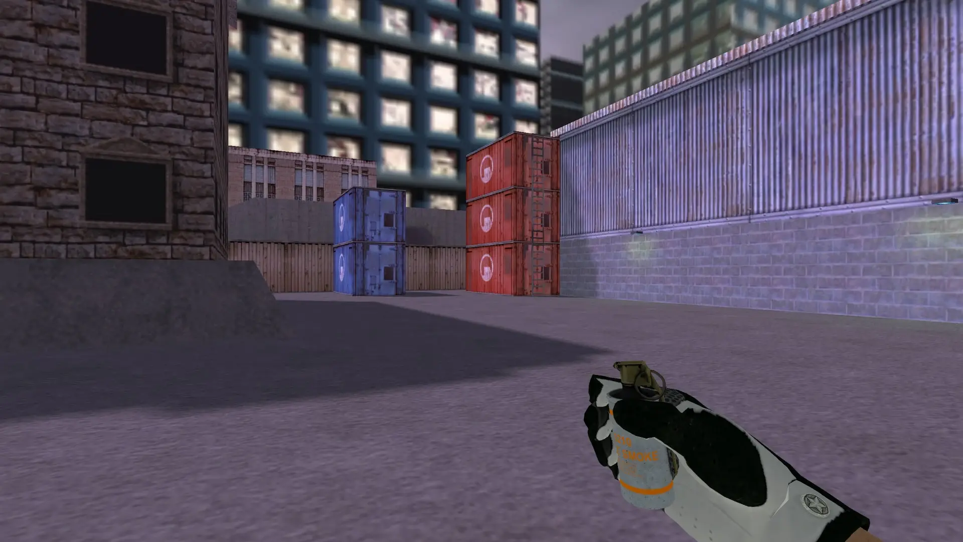 Smoke Grenade — Broken Fang Operation Skins — cs_assault (first person)