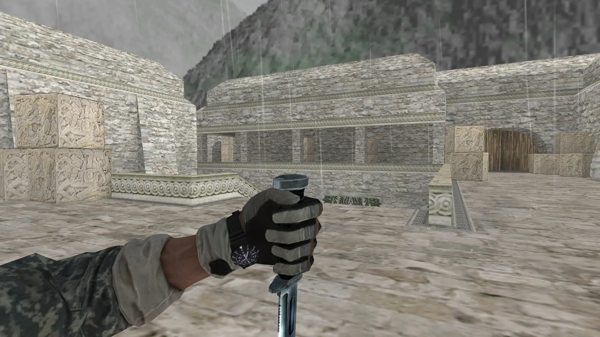 Knife — BT Battery Pack — de_aztec (first person)