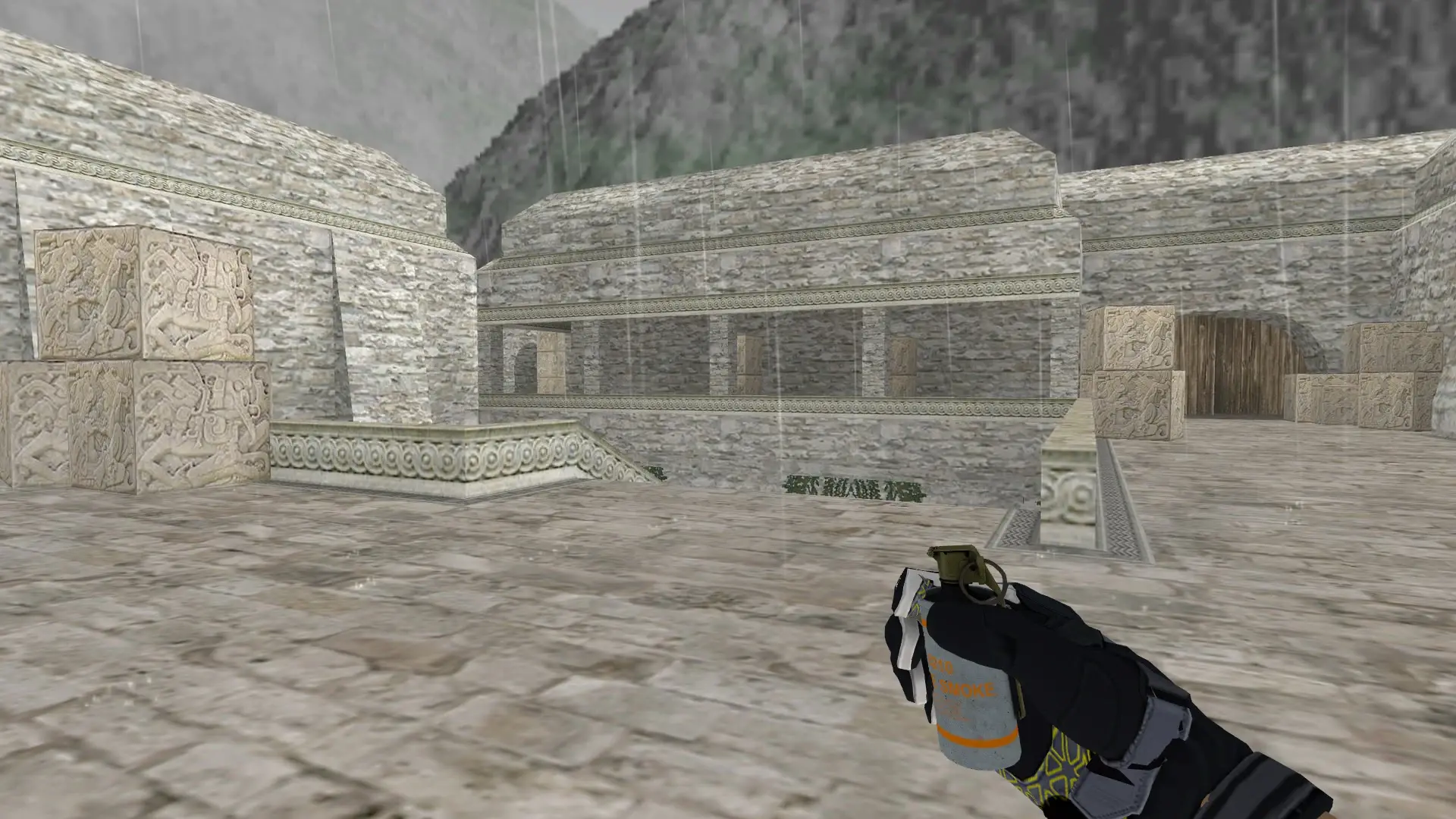 Smoke Grenade — Moto Gloves Eclipse Pack — de_aztec (first person)