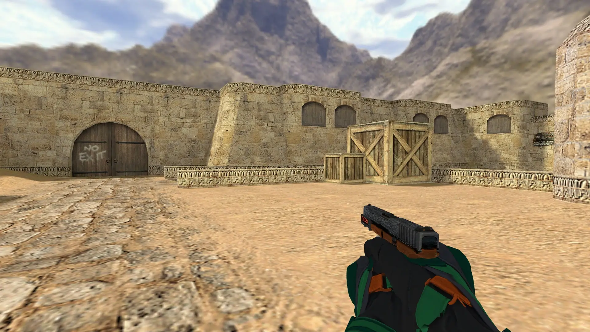Glock-18 — Moto Gloves Turtle Pack — de_dust2 (first person)