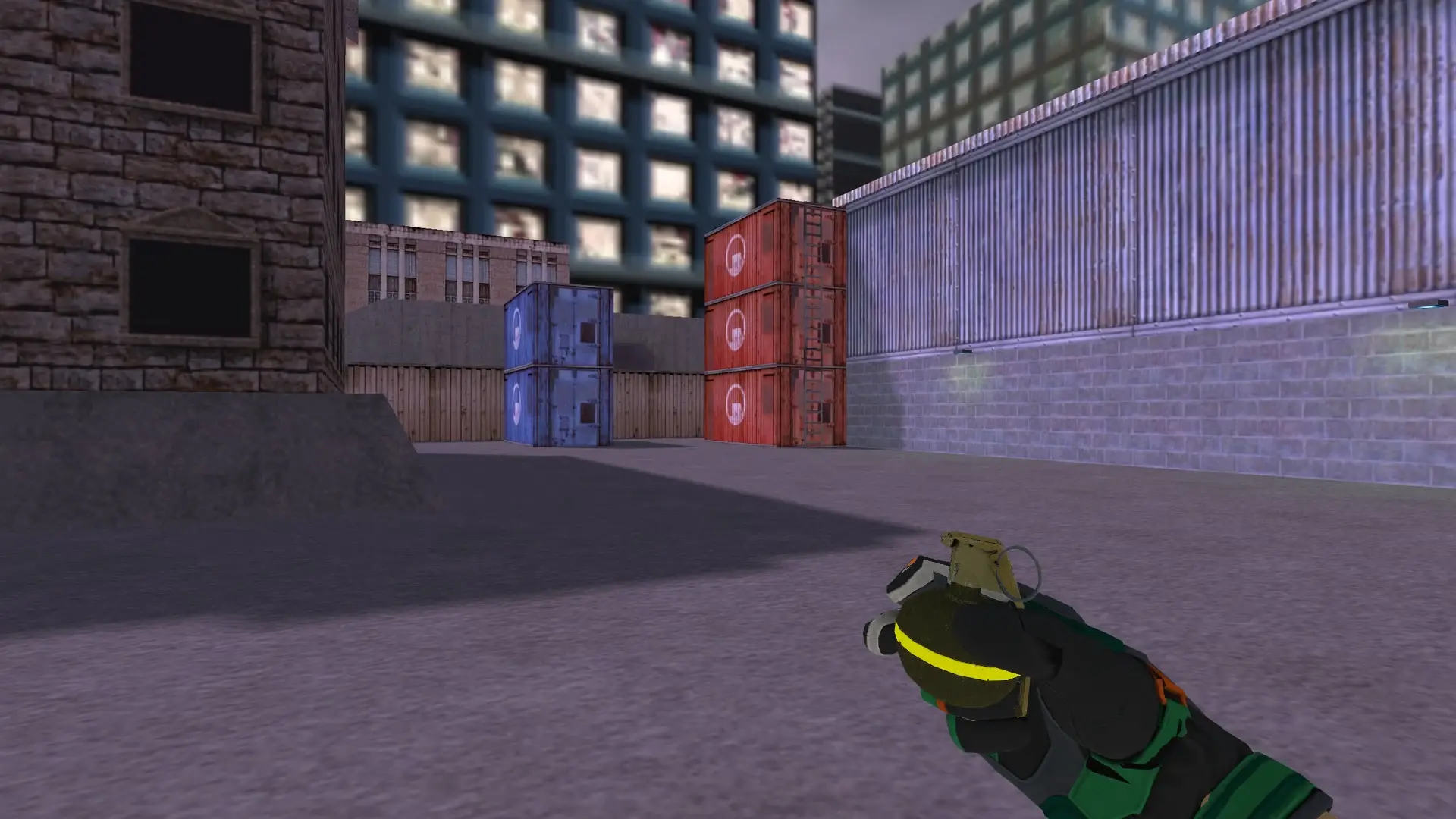 HE Grenade — Moto Gloves Turtle Pack — cs_assault (first person)