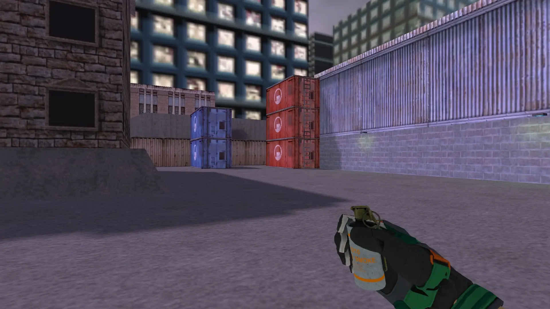 Smoke Grenade — Moto Gloves Turtle Pack — cs_assault (first person)