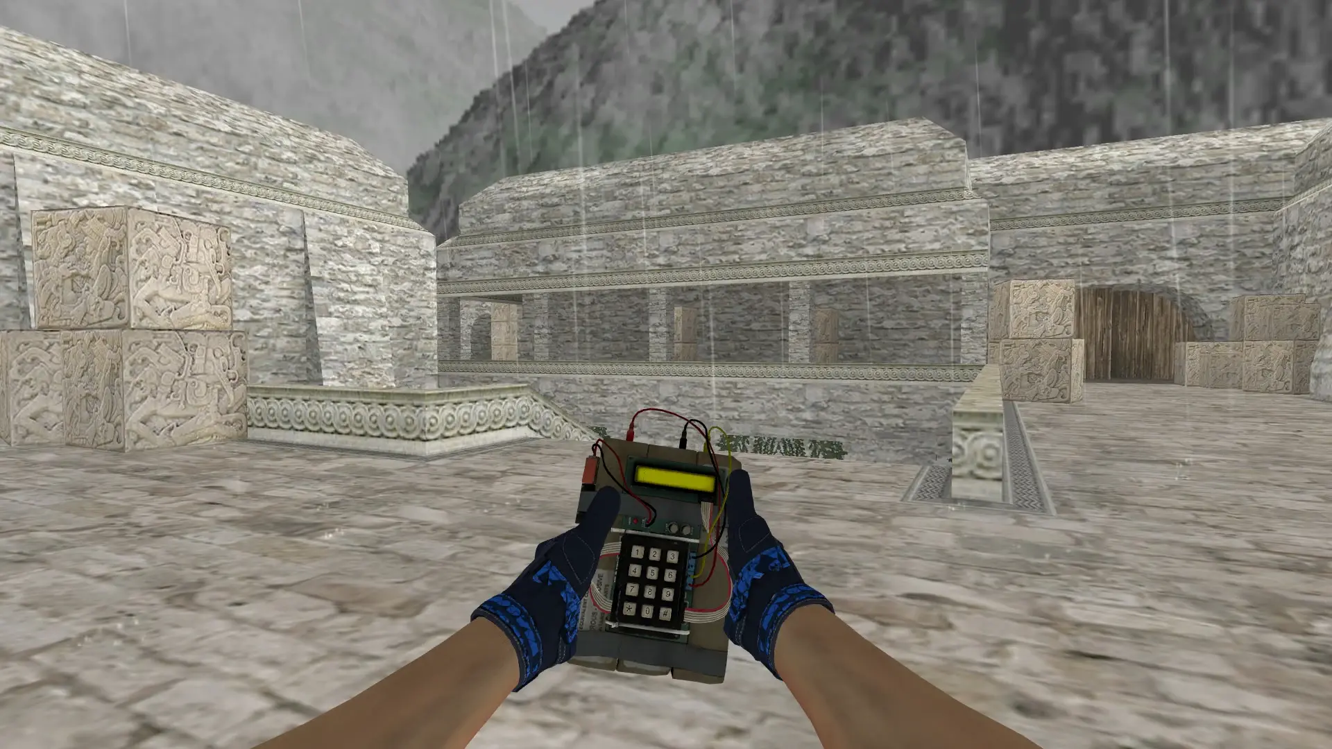 C4 — Moto Gloves Weapon Pack — de_aztec (first person)