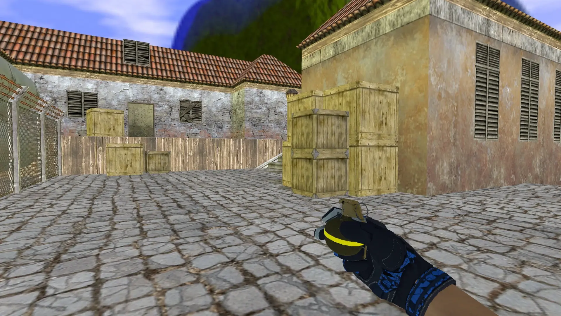 HE Grenade — Moto Gloves Weapon Pack — de_inferno (first person)