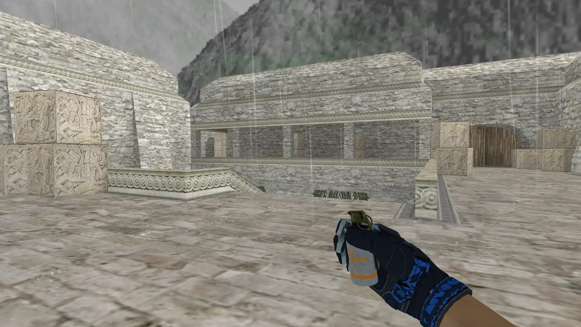 Smoke Grenade — Moto Gloves Weapon Pack — de_aztec (first person)