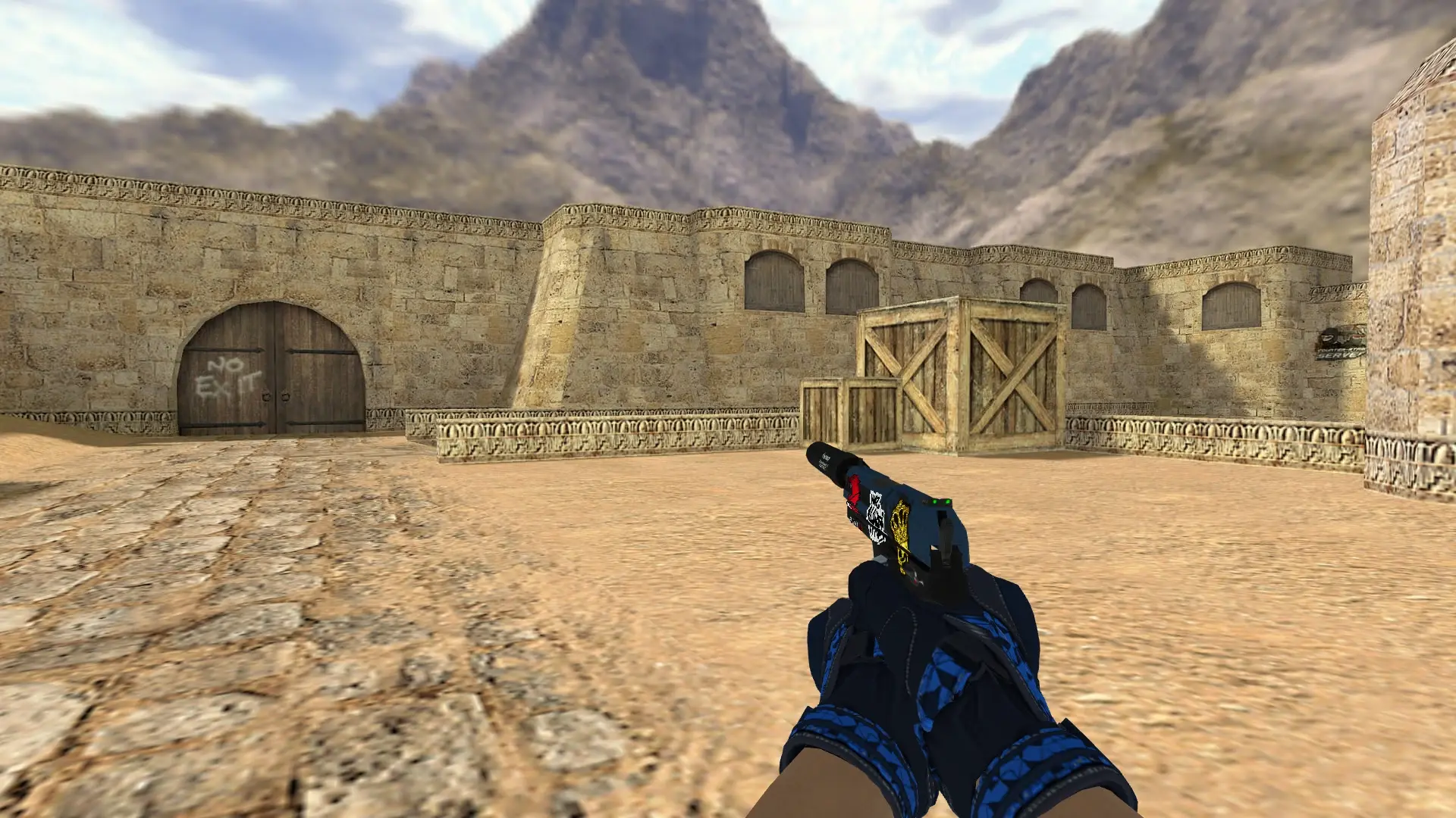 USP — Moto Gloves Weapon Pack — de_dust2 (first person)