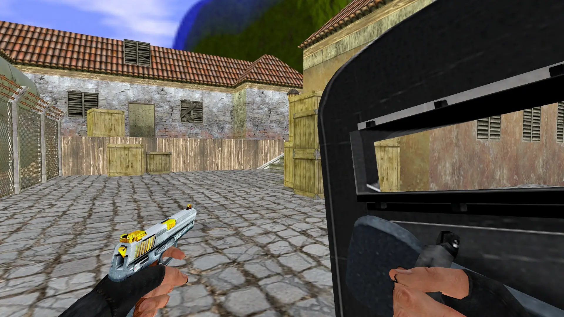 SHIELD_USP — Platinum Weapon Pack — de_inferno (first person)