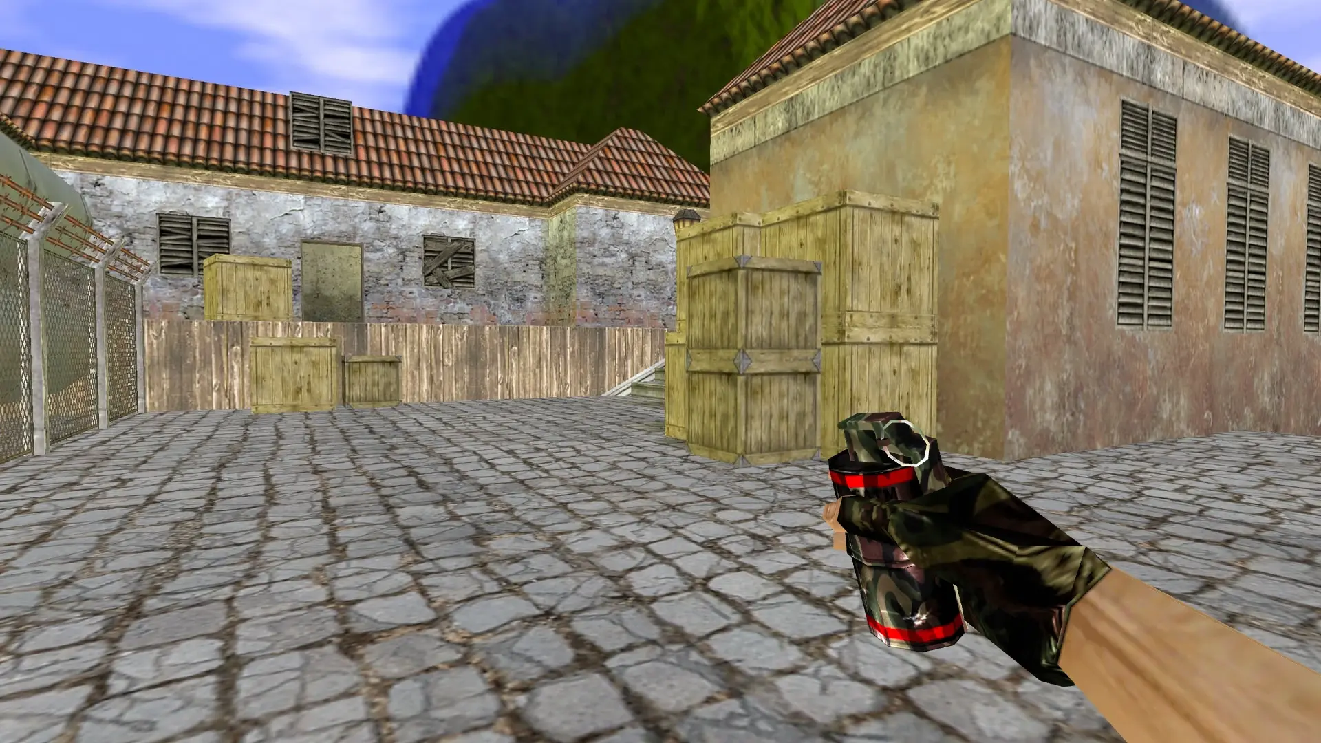HE Grenade: Camo Weapon Pack — de_inferno (first person)