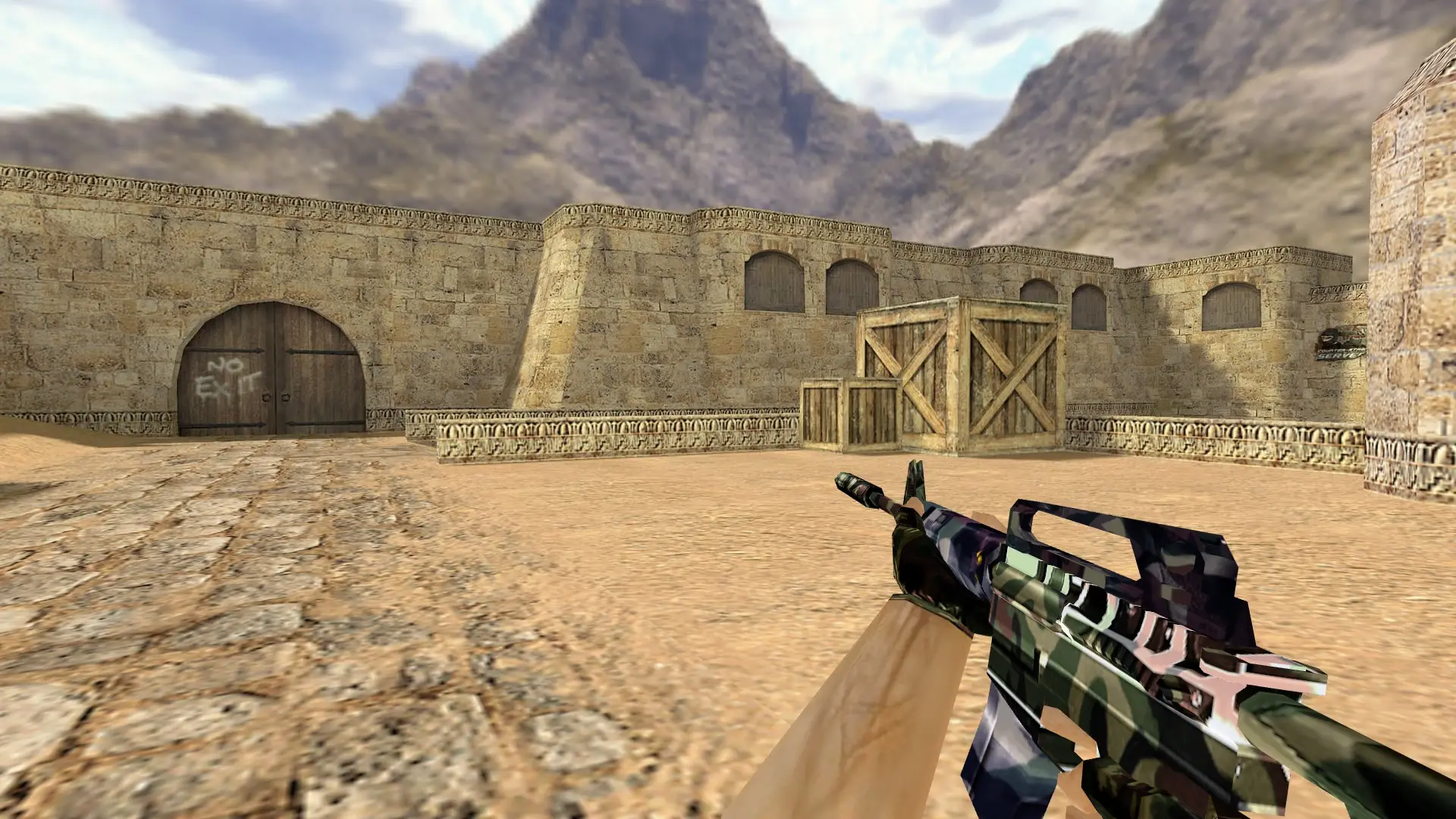 M4A1: Camo Weapon Pack — de_dust2 (first person)
