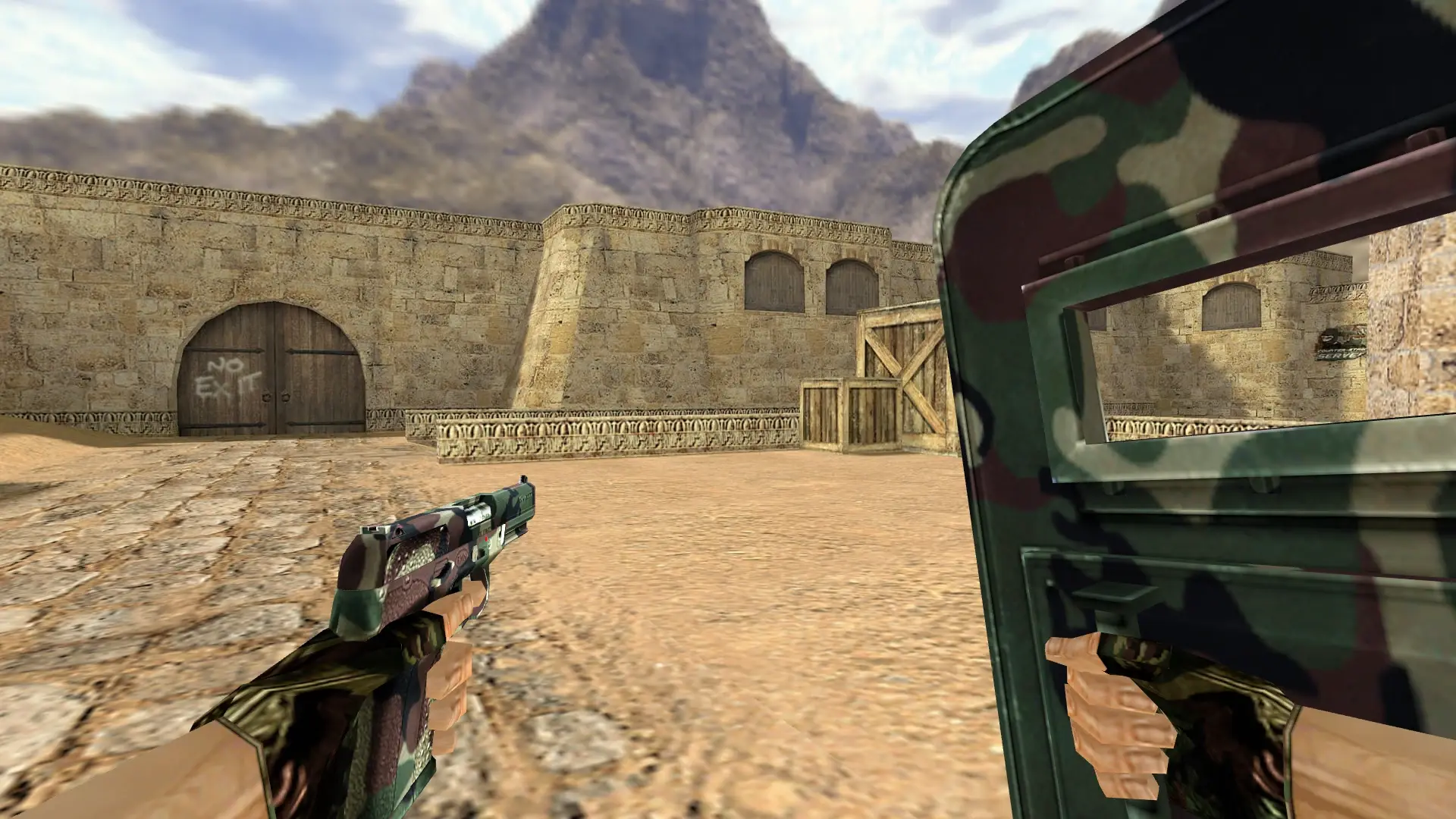 SHIELD_FIVESEVEN: Camo Weapon Pack — de_dust2 (first person)