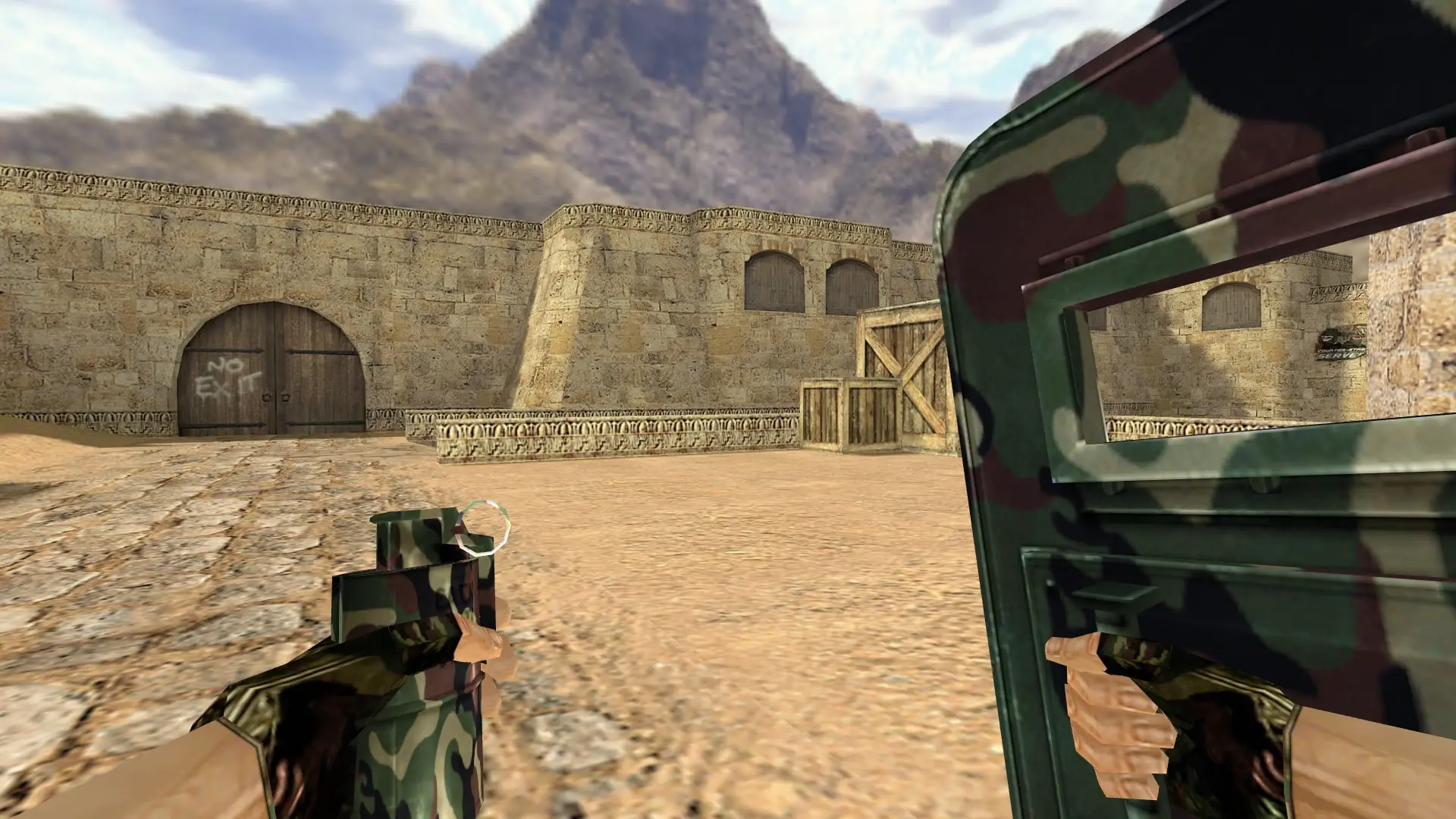SHIELD_FLASHBANG: Camo Weapon Pack — de_dust2 (first person)