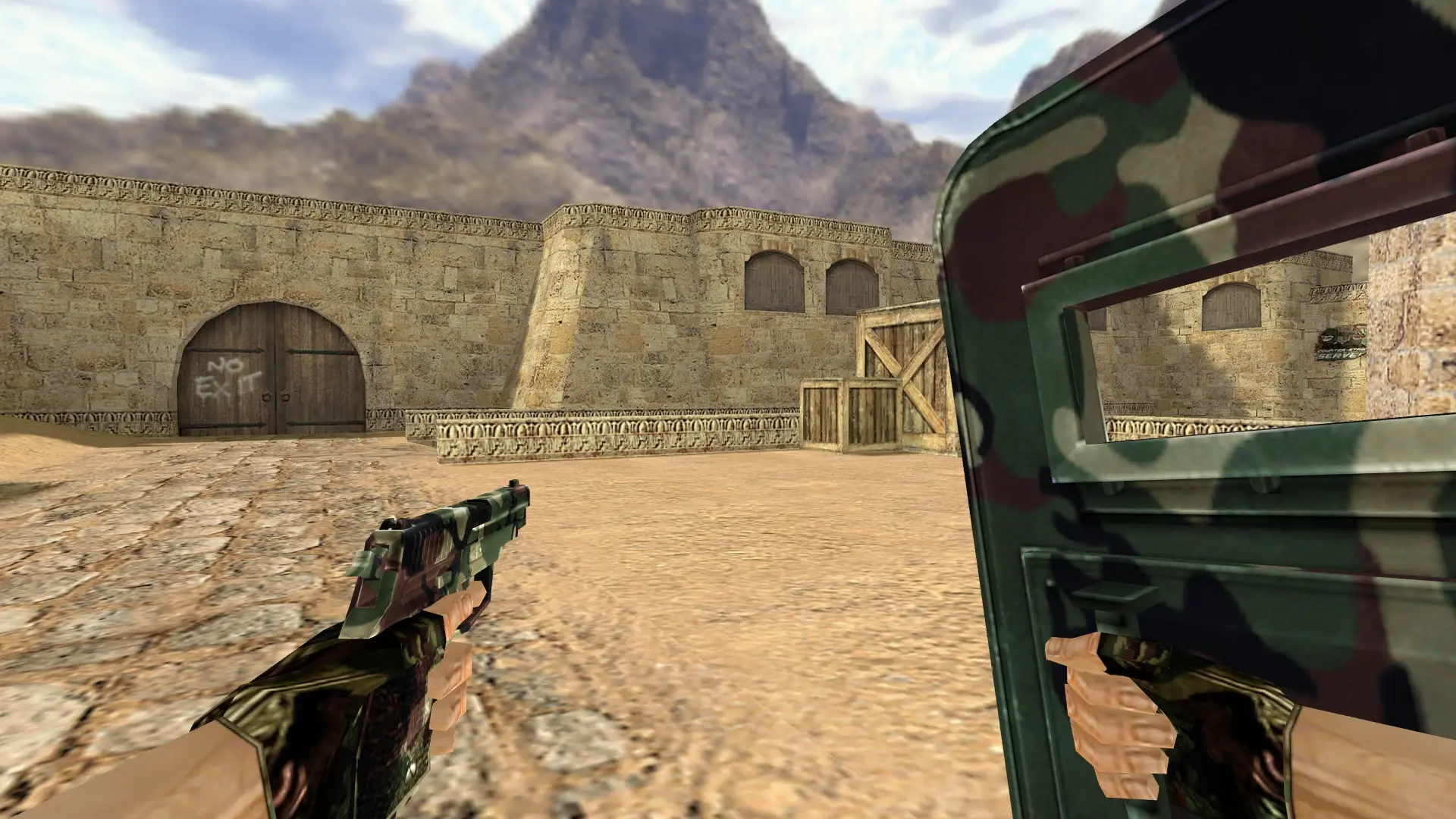SHIELD_P228: Camo Weapon Pack — de_dust2 (first person)