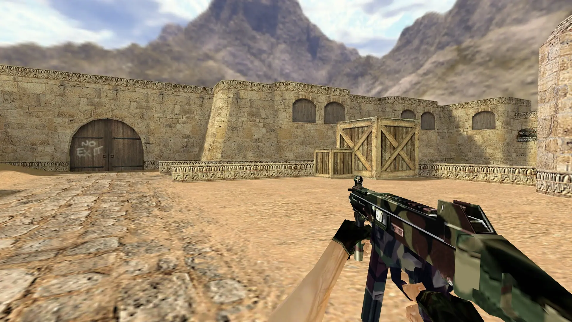 UMP-45: Camo Weapon Pack — de_dust2 (first person)