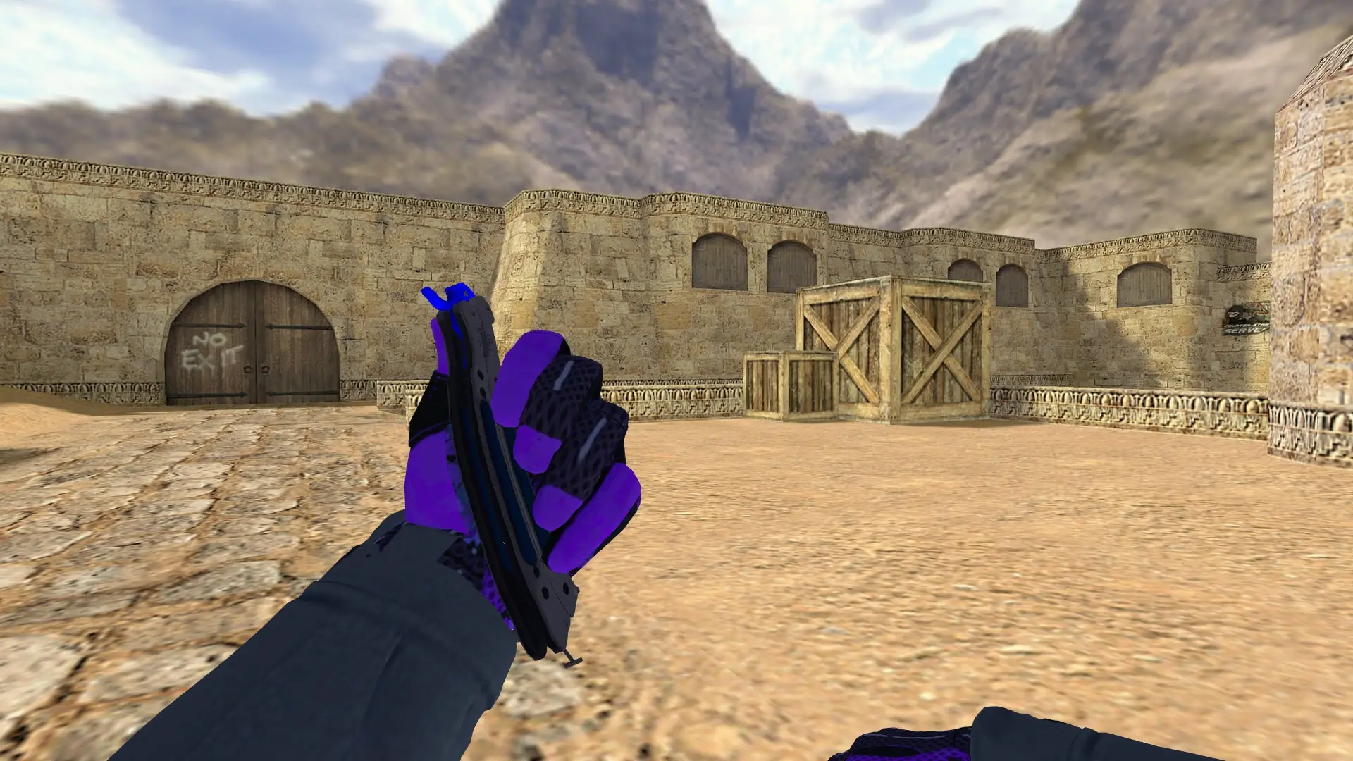 Butterfly Doppler (Supphire): Pandora's Box Sport Gloves (CT) — de_dust2 (first person)