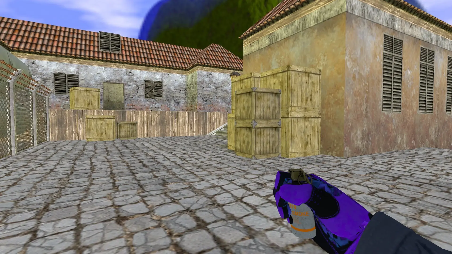 Smoke Grenade: Pandora's Box Sport Gloves (CT) — de_inferno (first person)