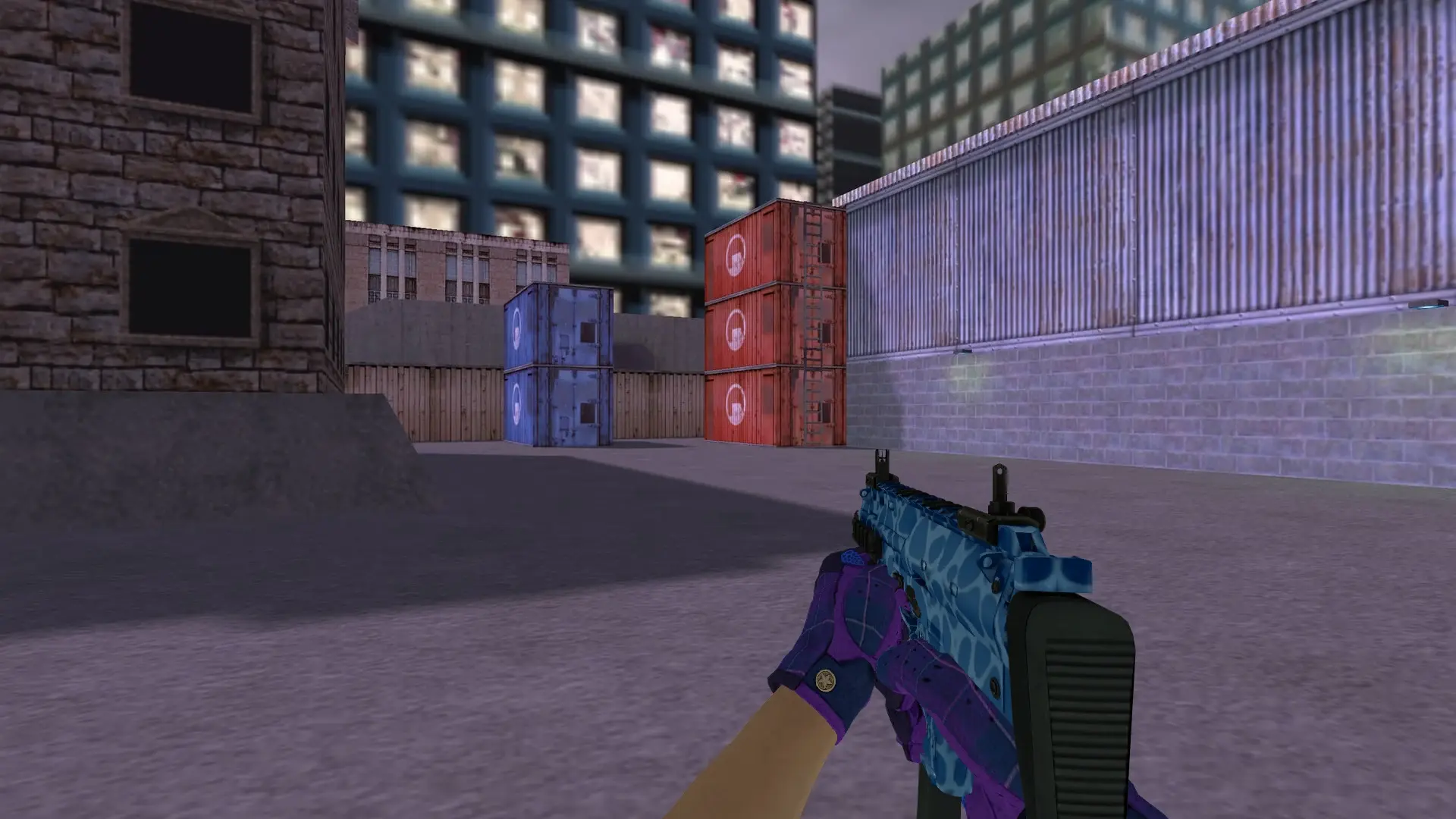 MP5: Imperial Plaid Driver Gloves — cs_assault (first person)