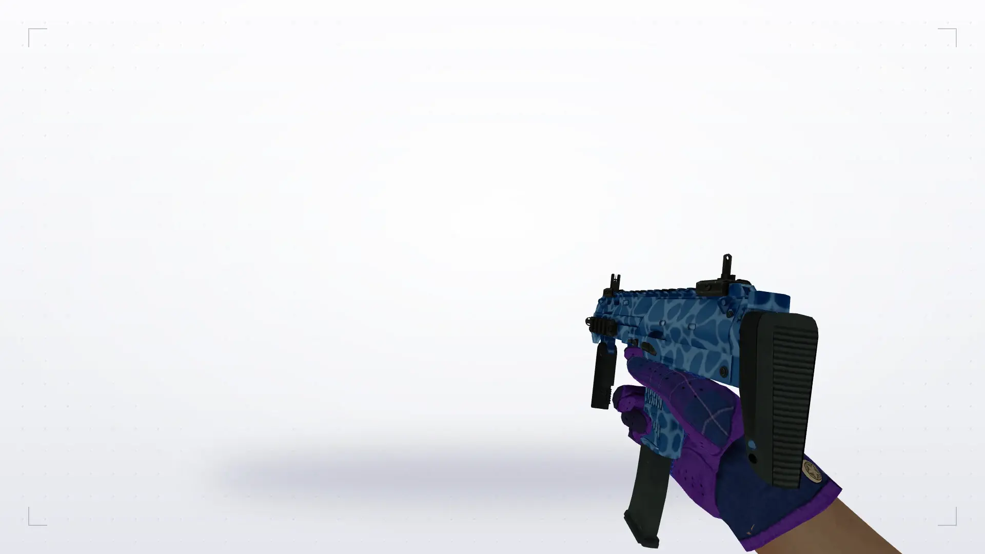 MP5: Imperial Plaid Driver Gloves — first person