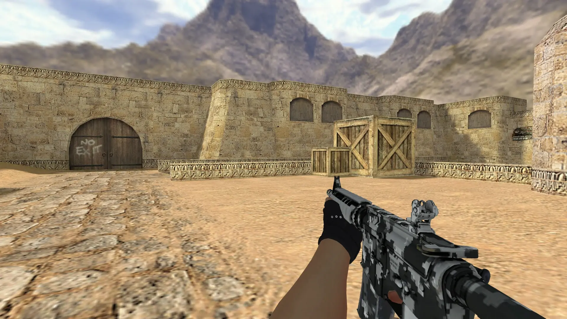 M4A1: B&W Inventory — de_dust2 (first person)