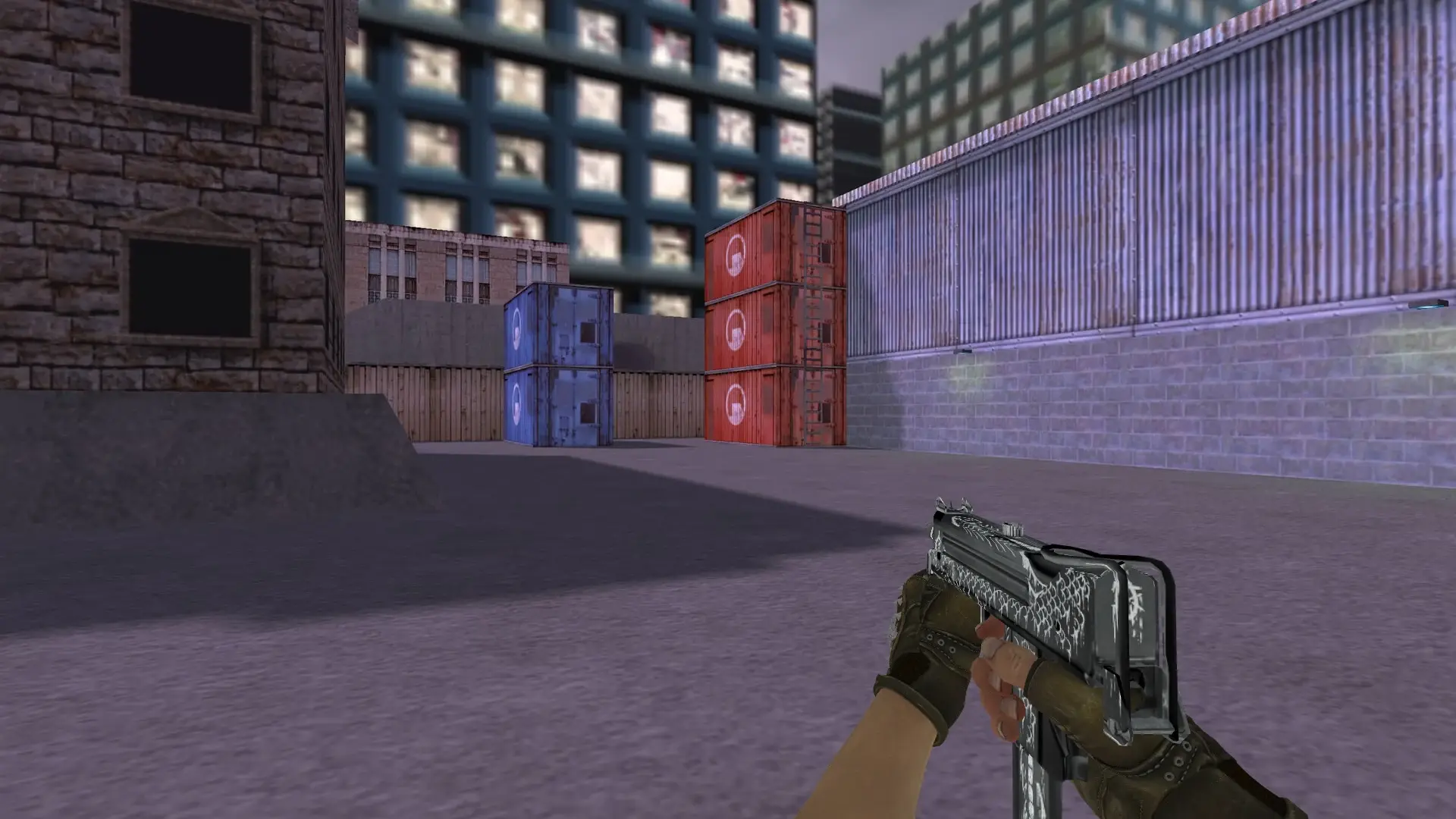 MAC-10: B&W Inventory — cs_assault (first person)