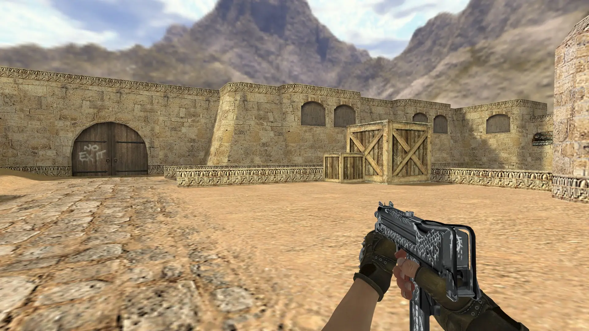 MAC-10: B&W Inventory — de_dust2 (first person)