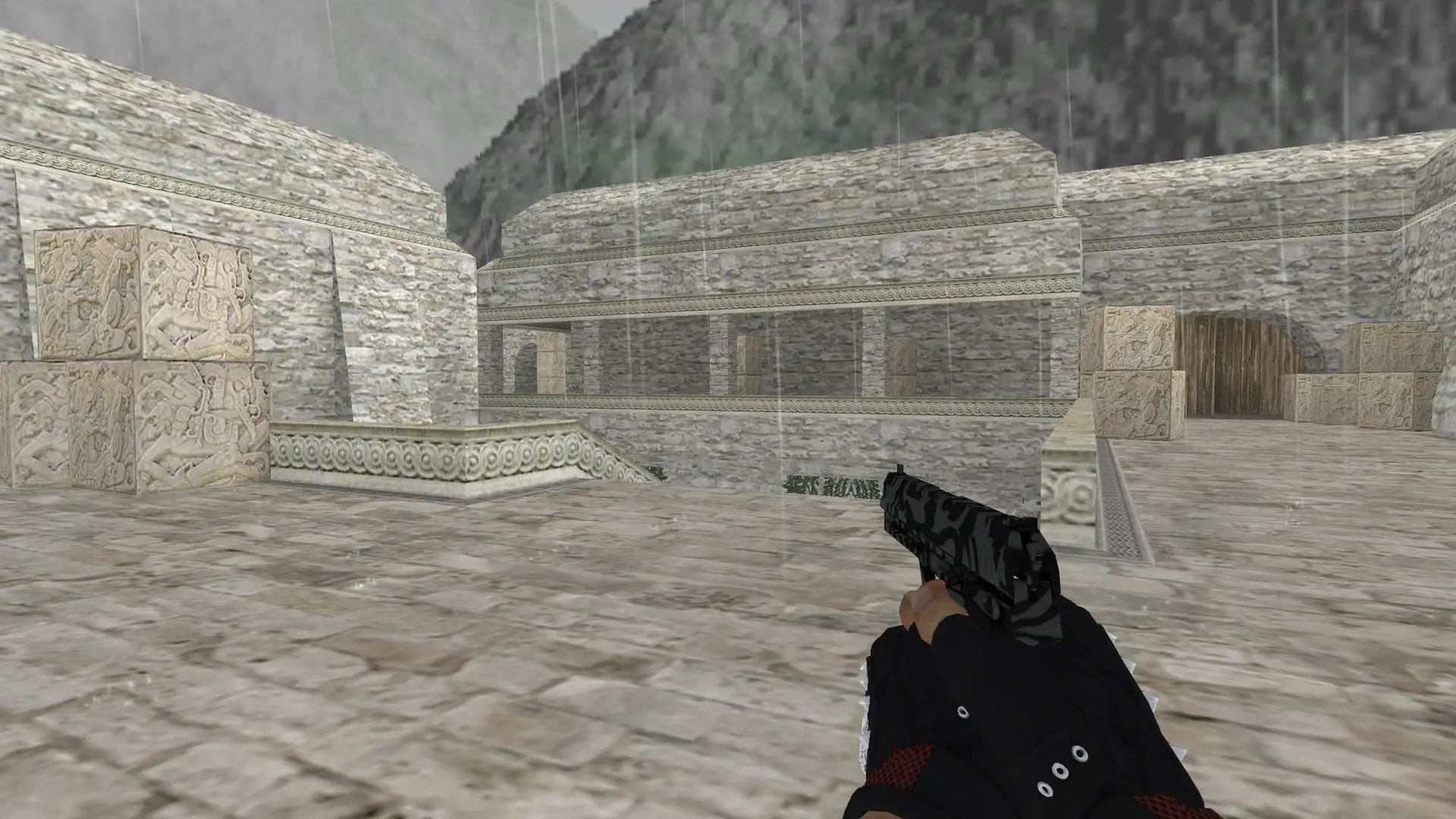 USP: B&W Inventory — de_aztec (first person)