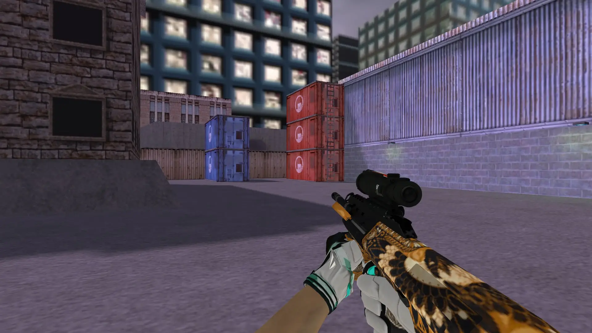 AUG — Moto Gloves Spearmint Pack — cs_assault (first person)