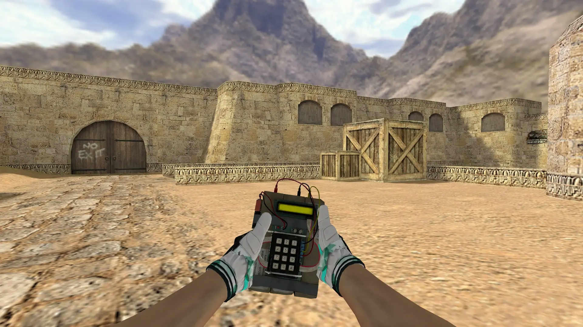 C4 — Moto Gloves Spearmint Pack — de_dust2 (first person)