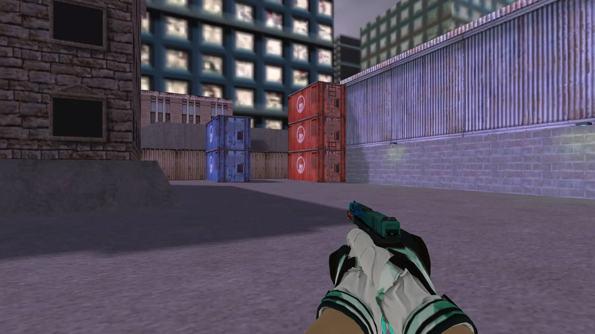 Glock-18 — Moto Gloves Spearmint Pack — cs_assault (first person)